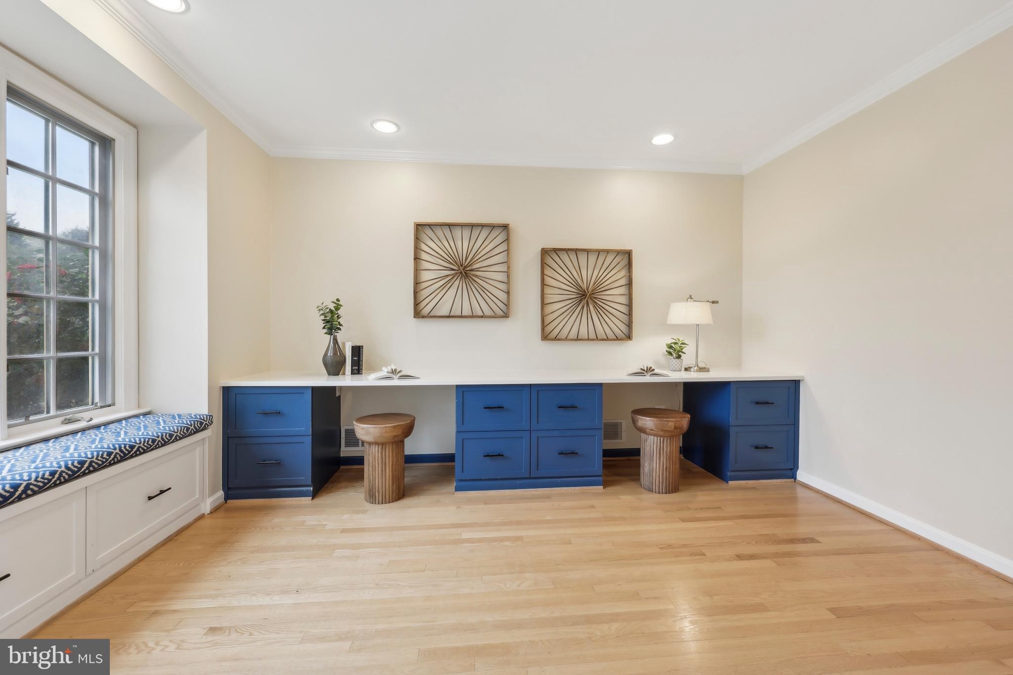 WESTMORELAND HILLS - Residential