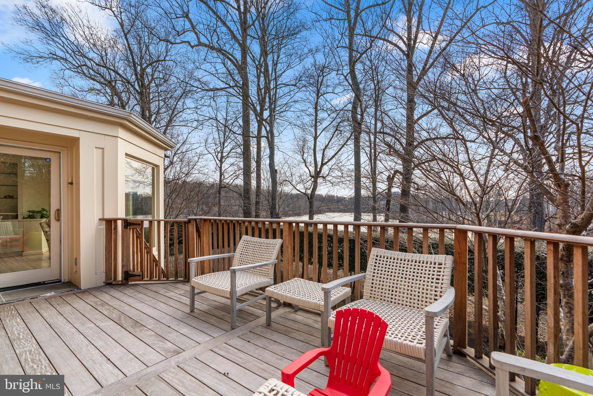 WESTMORELAND HILLS - Residential