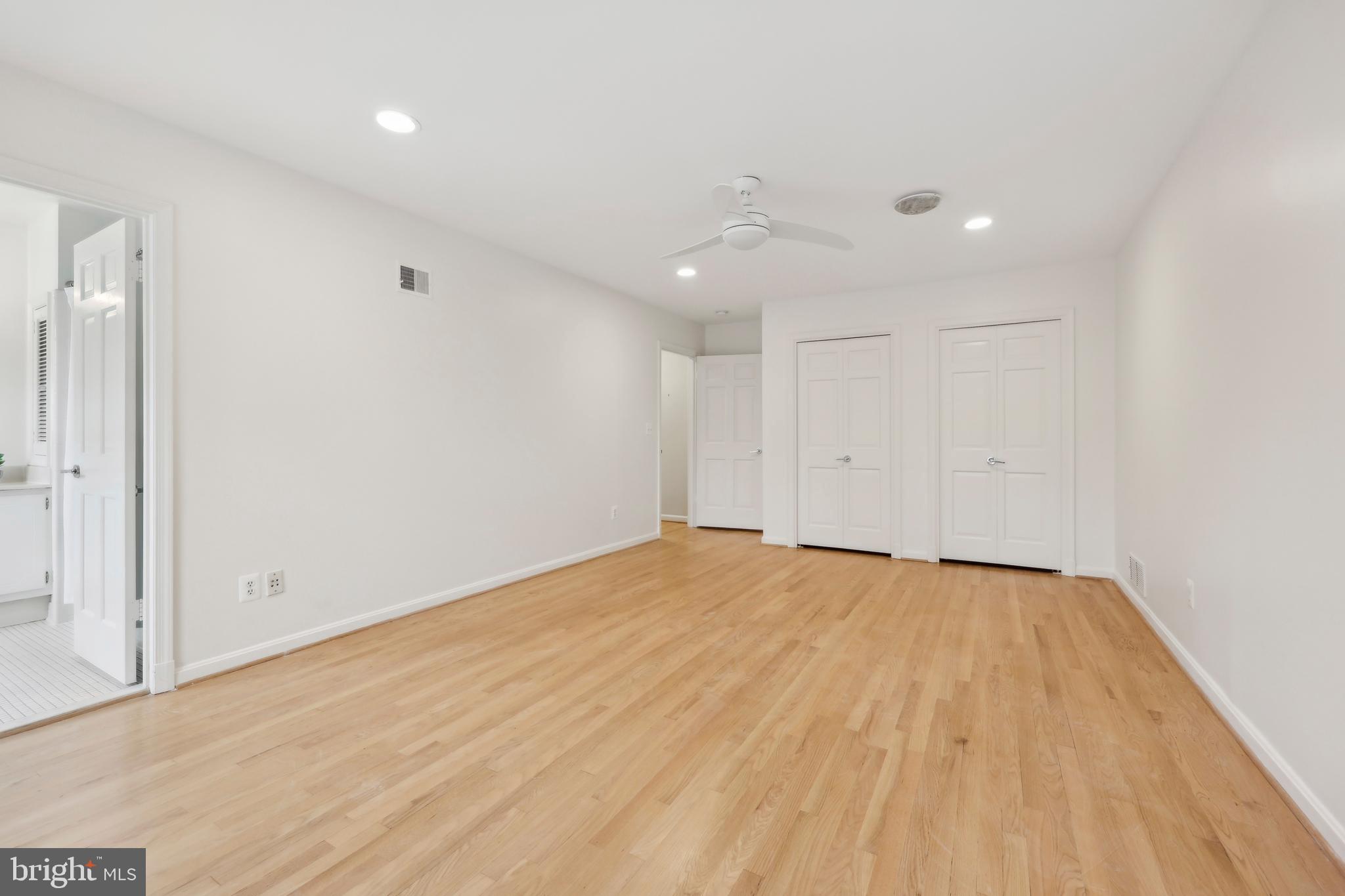 WESTMORELAND HILLS - Residential