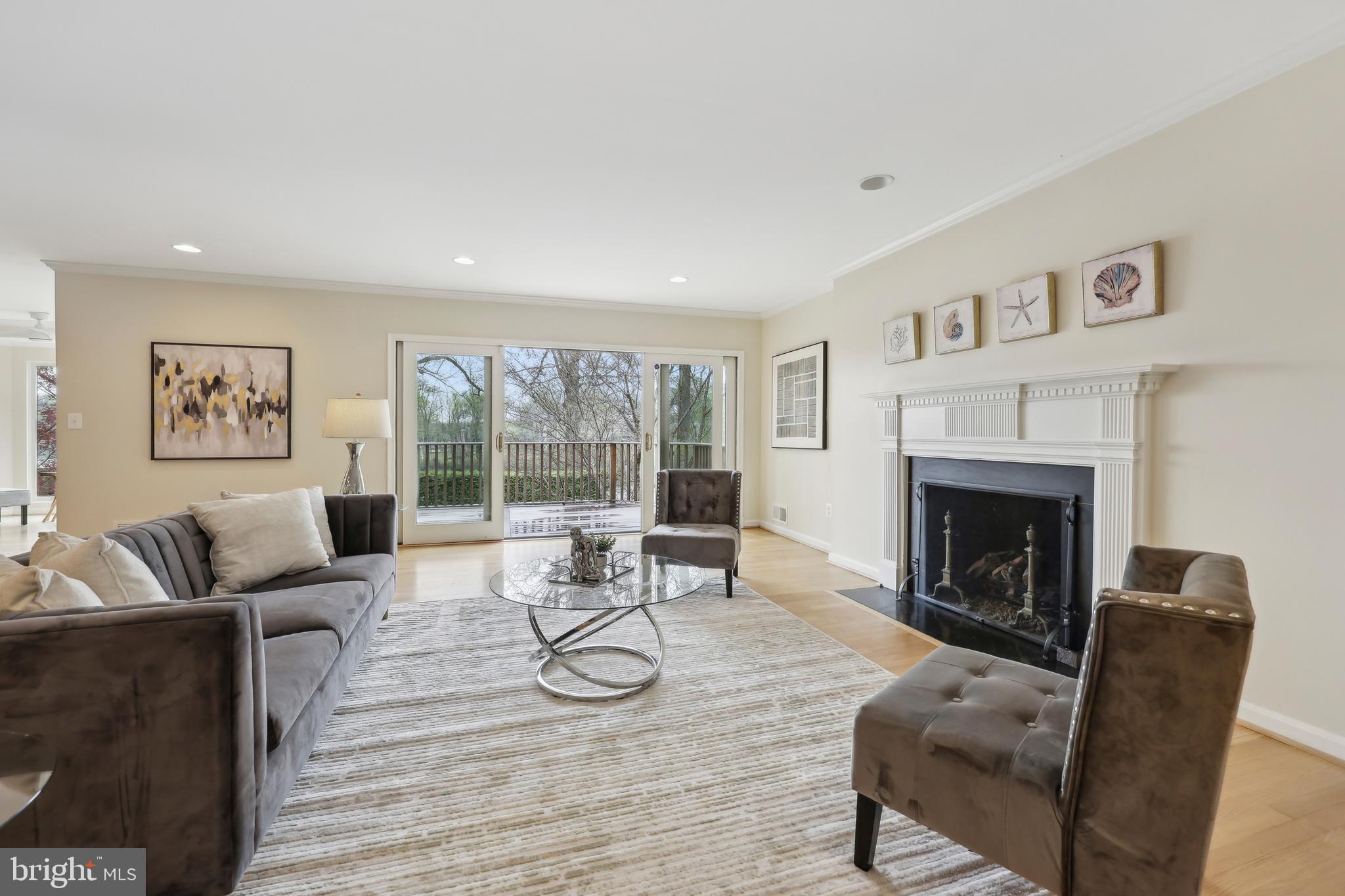 WESTMORELAND HILLS - Residential