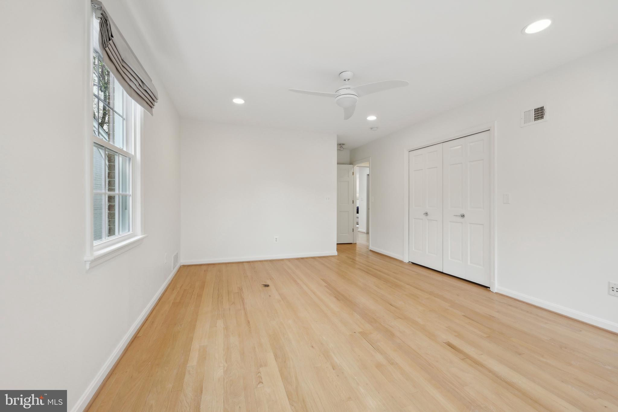 WESTMORELAND HILLS - Residential