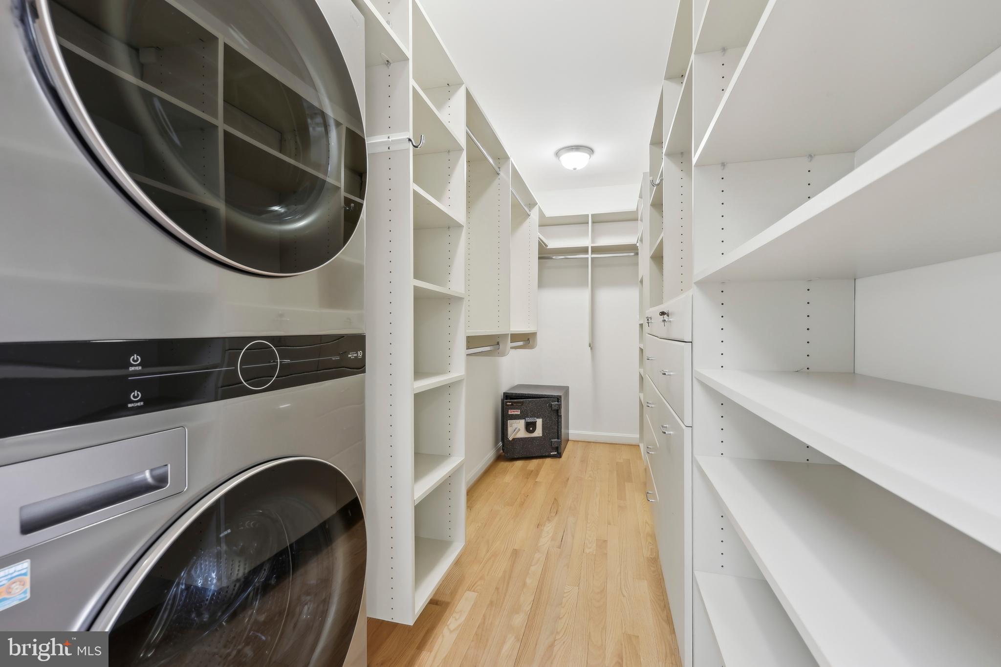 WESTMORELAND HILLS - Residential