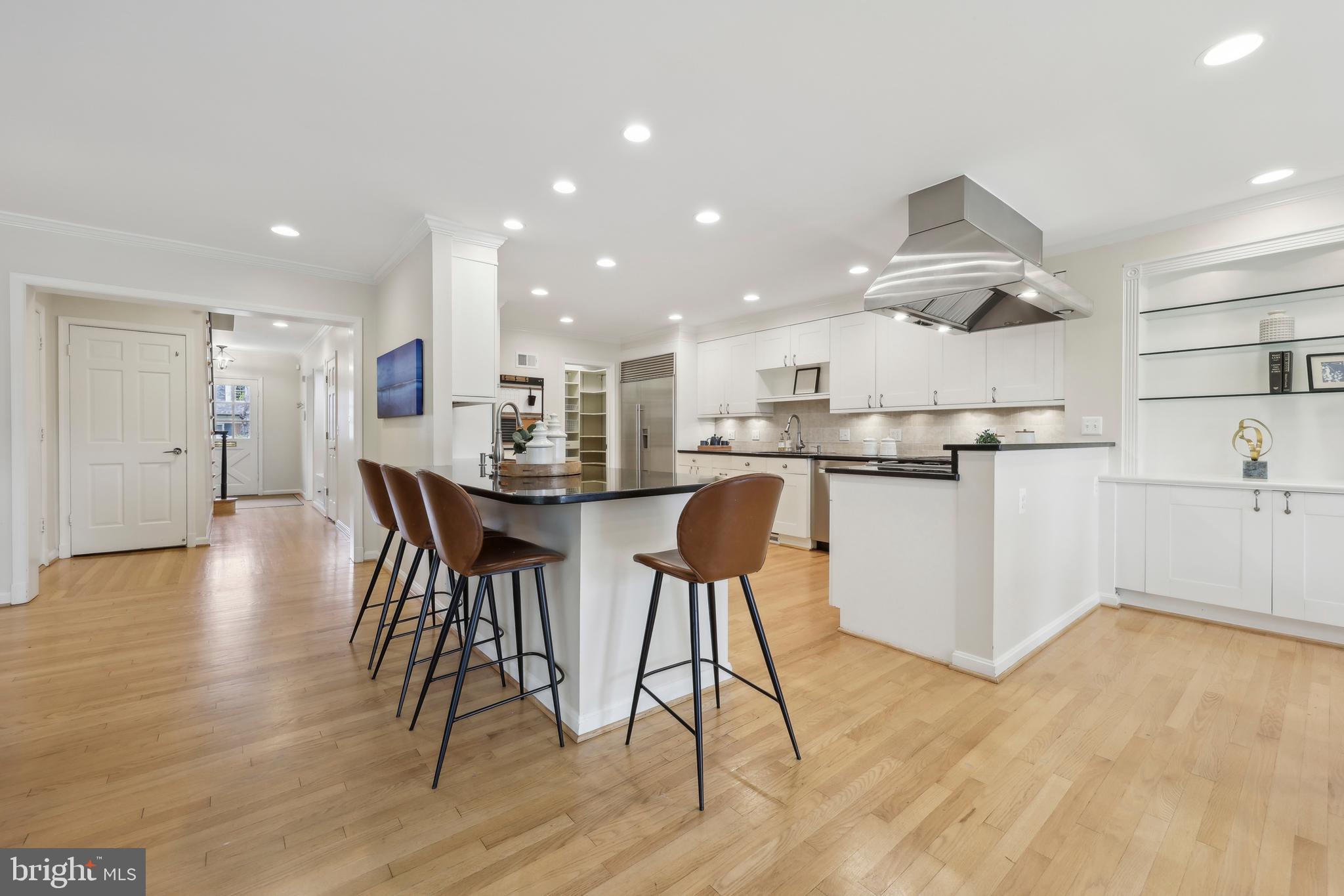 WESTMORELAND HILLS - Residential