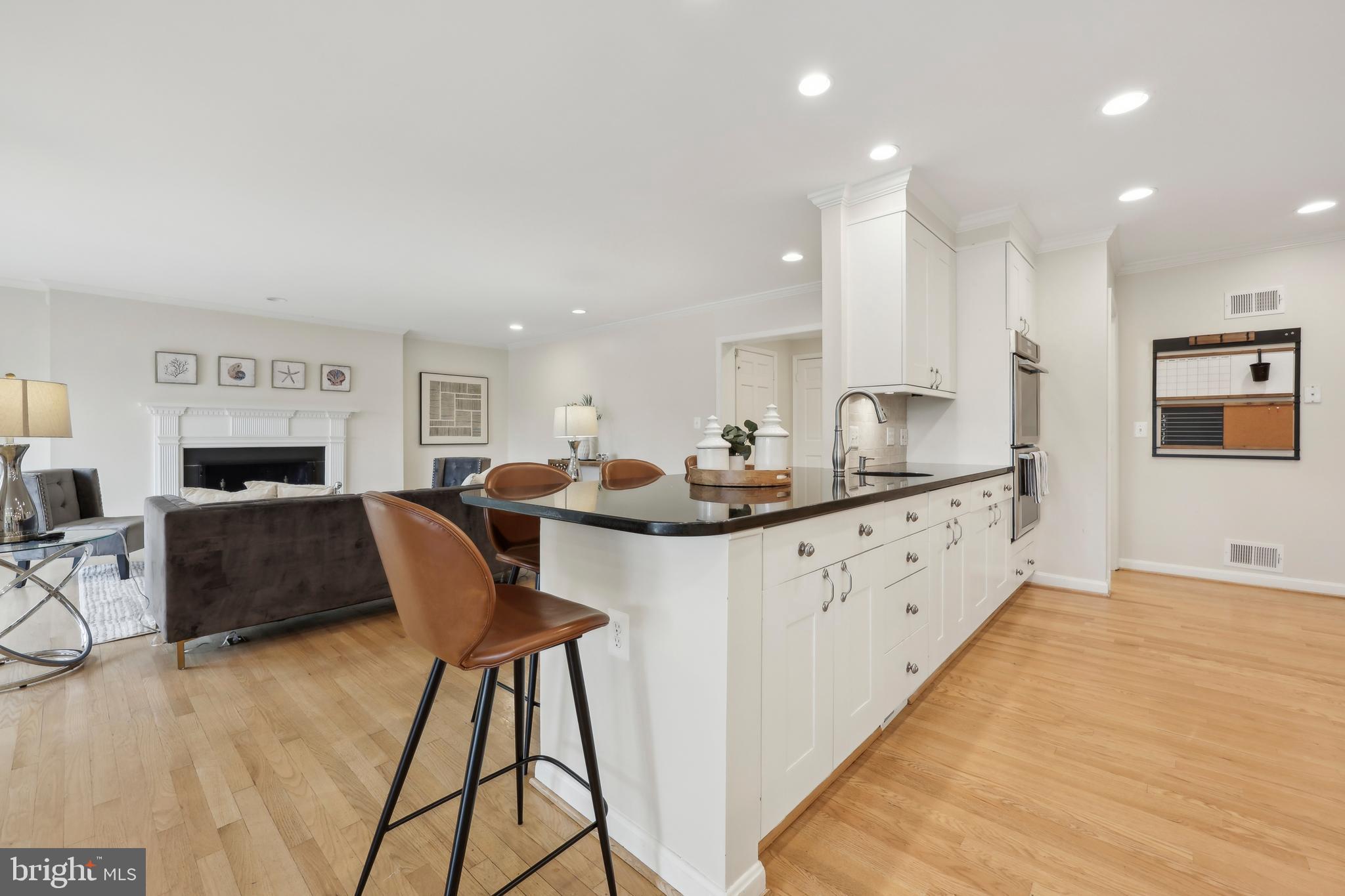 WESTMORELAND HILLS - Residential