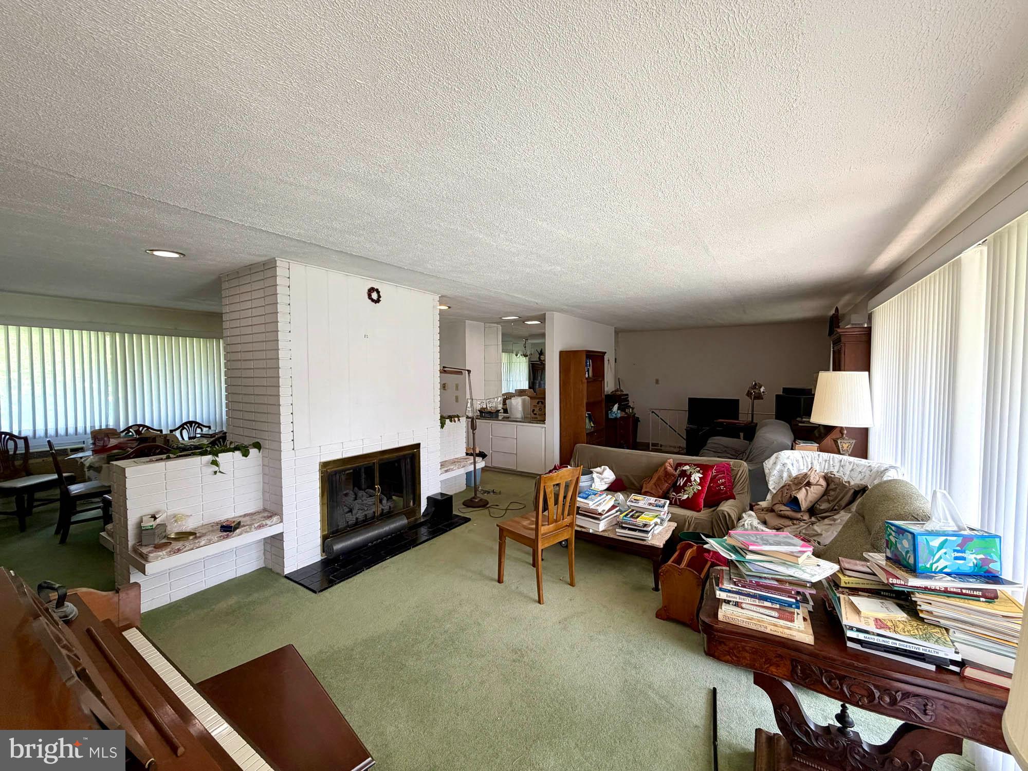 BRIGHTWOOD ACRES - Residential