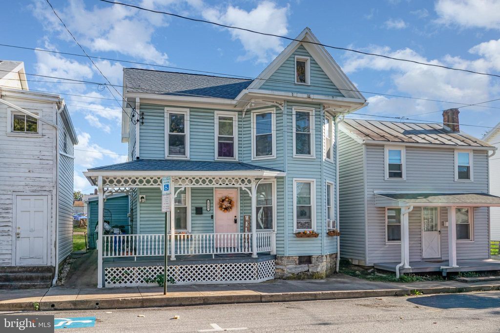 Photo of 112 E Burd St, SHIPPENSBURG, PA 17257 (MLS # PACB2047516)