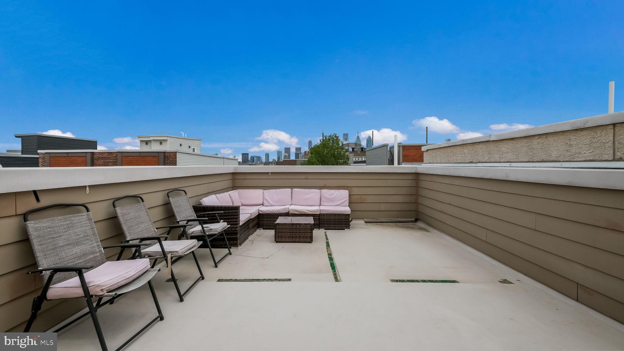 POINT BREEZE - Residential