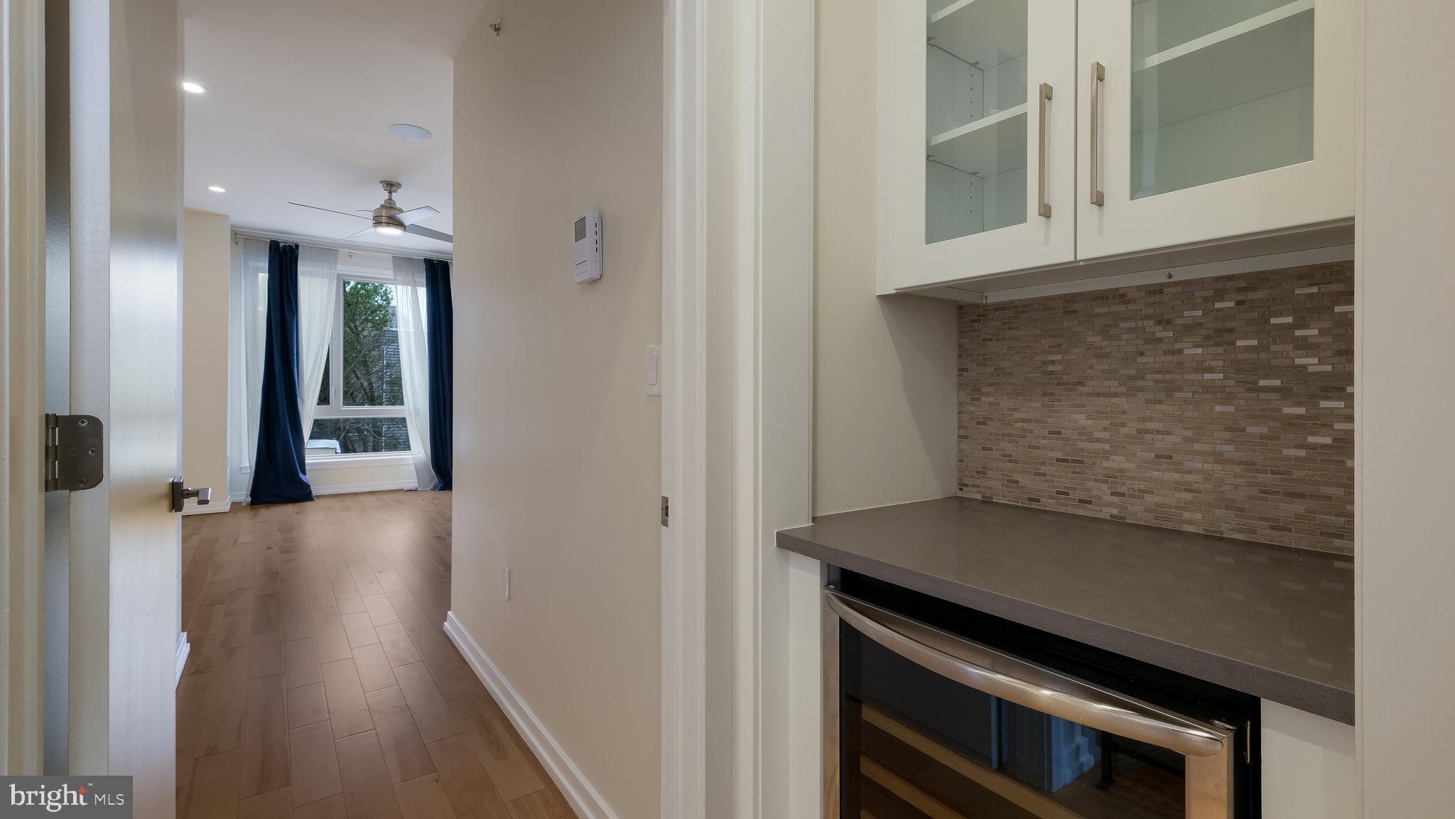 POINT BREEZE - Residential