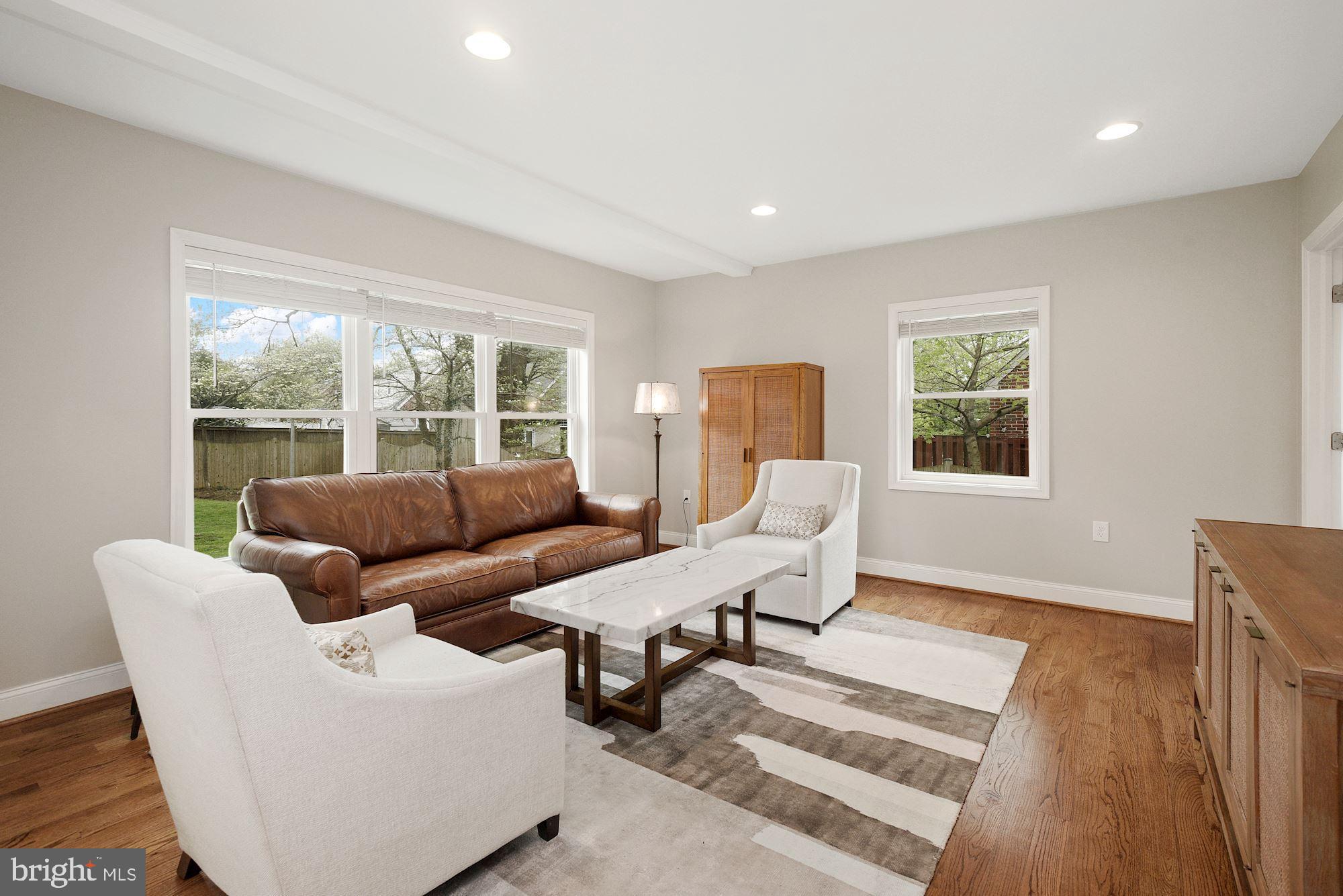 WOODMOOR - Residential