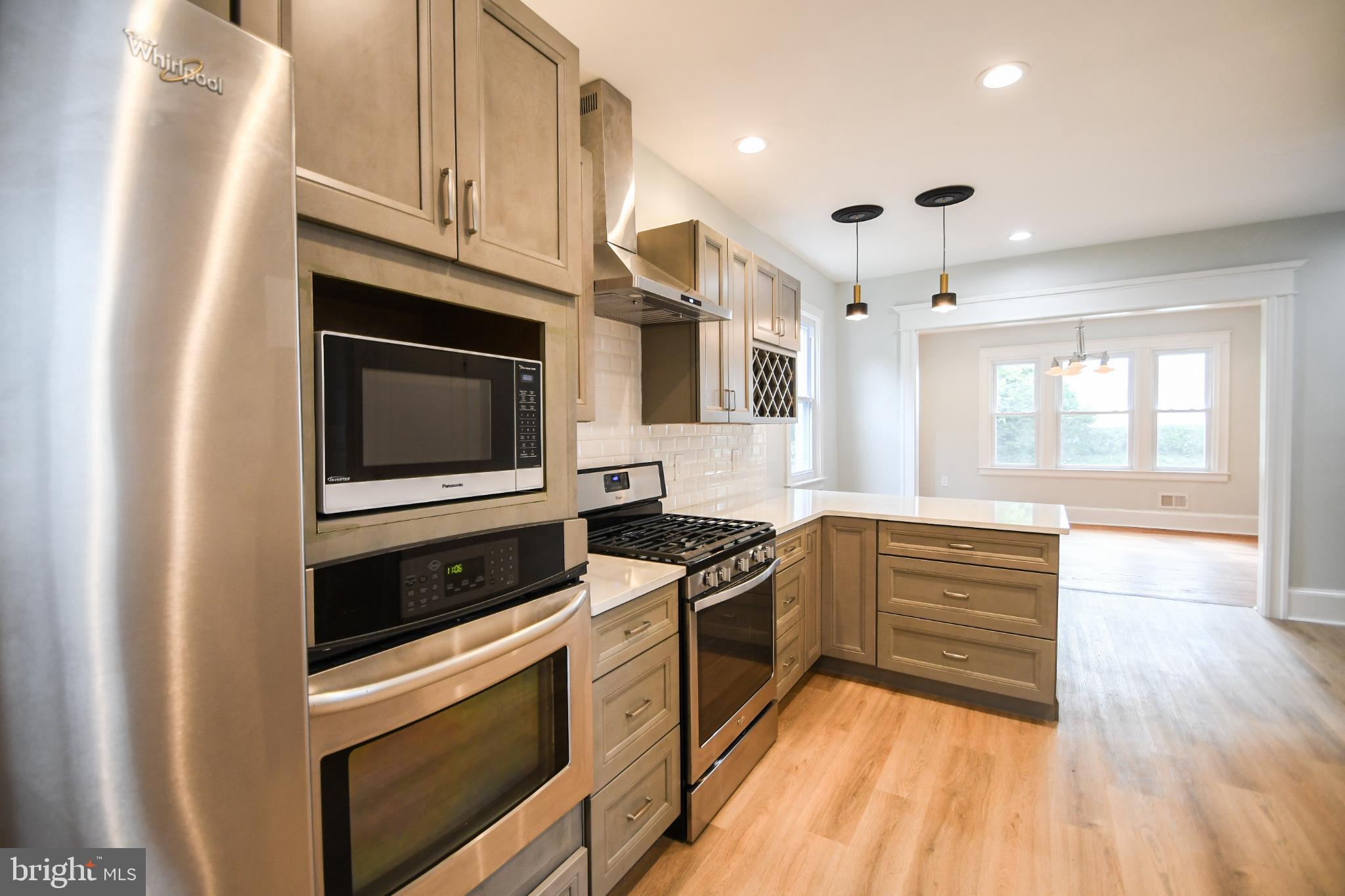 LANSDOWNE - Residential