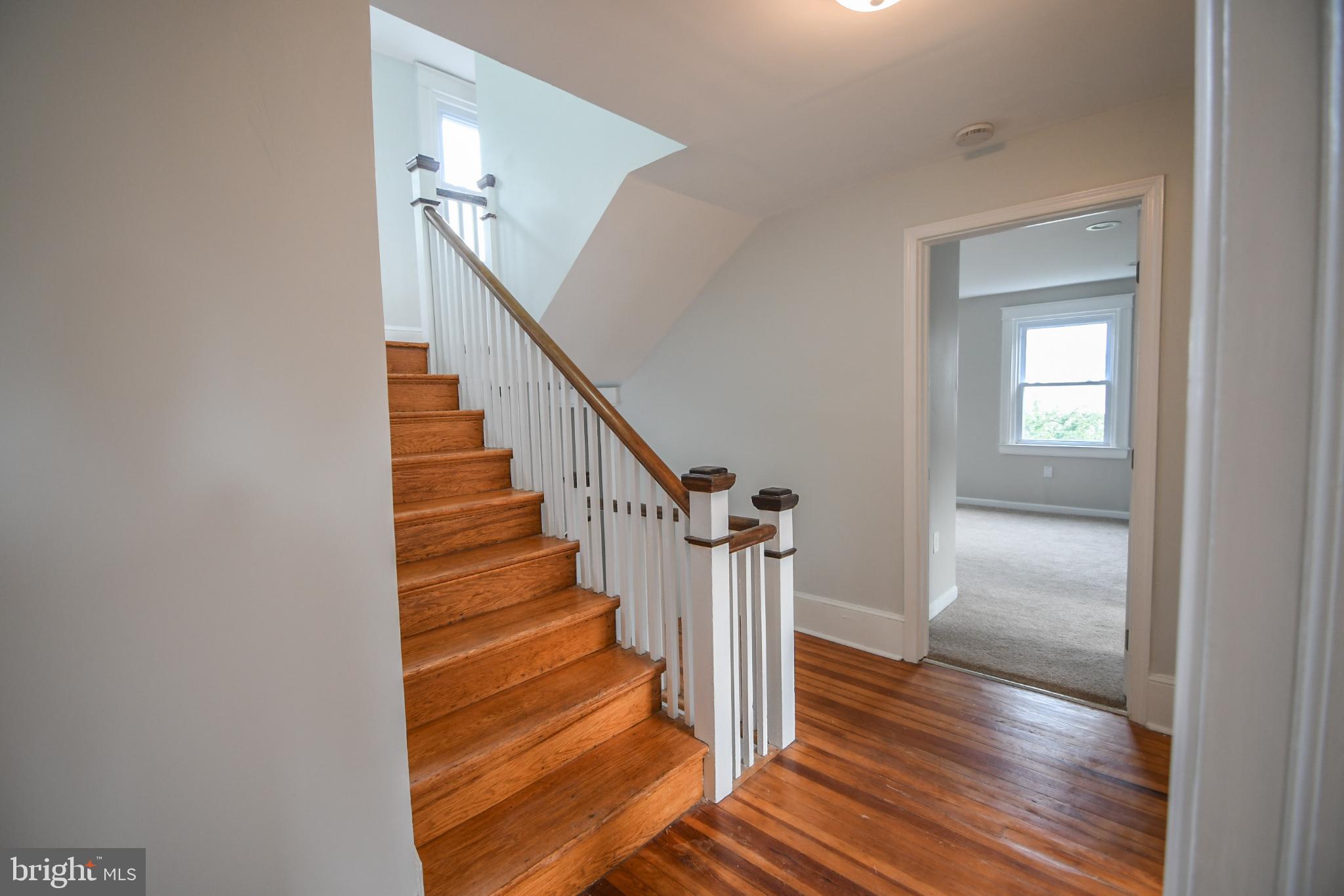 LANSDOWNE - Residential