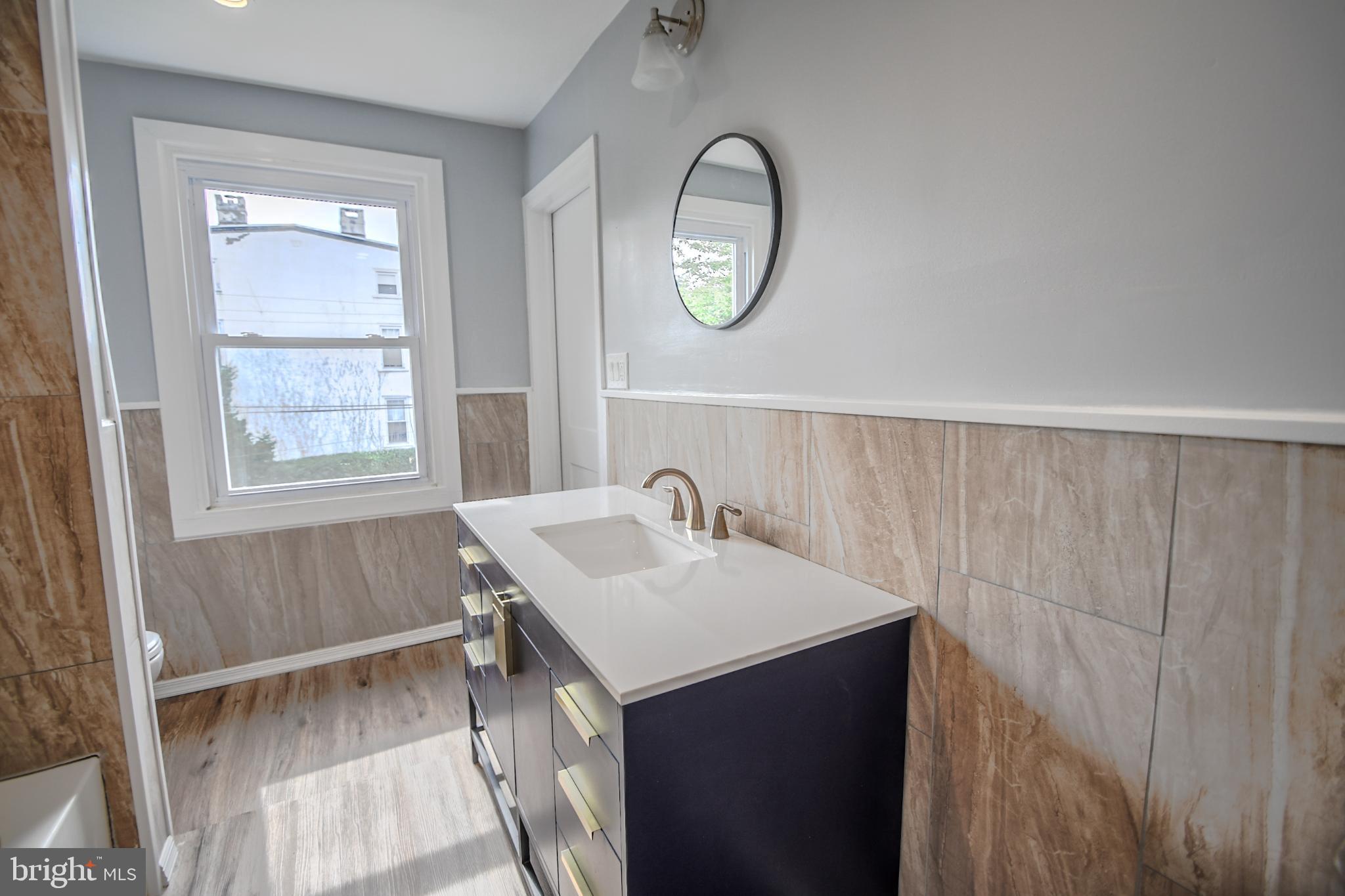 LANSDOWNE - Residential