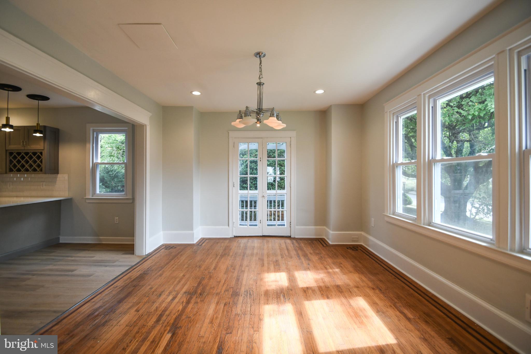 LANSDOWNE - Residential