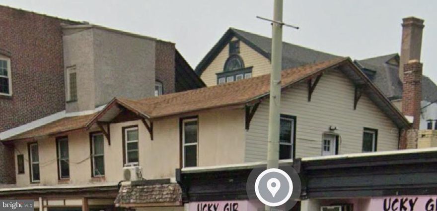 Available In January of 2026, this spacious apartment is located in the center of Ardmore next to the Ardmore Train Station.