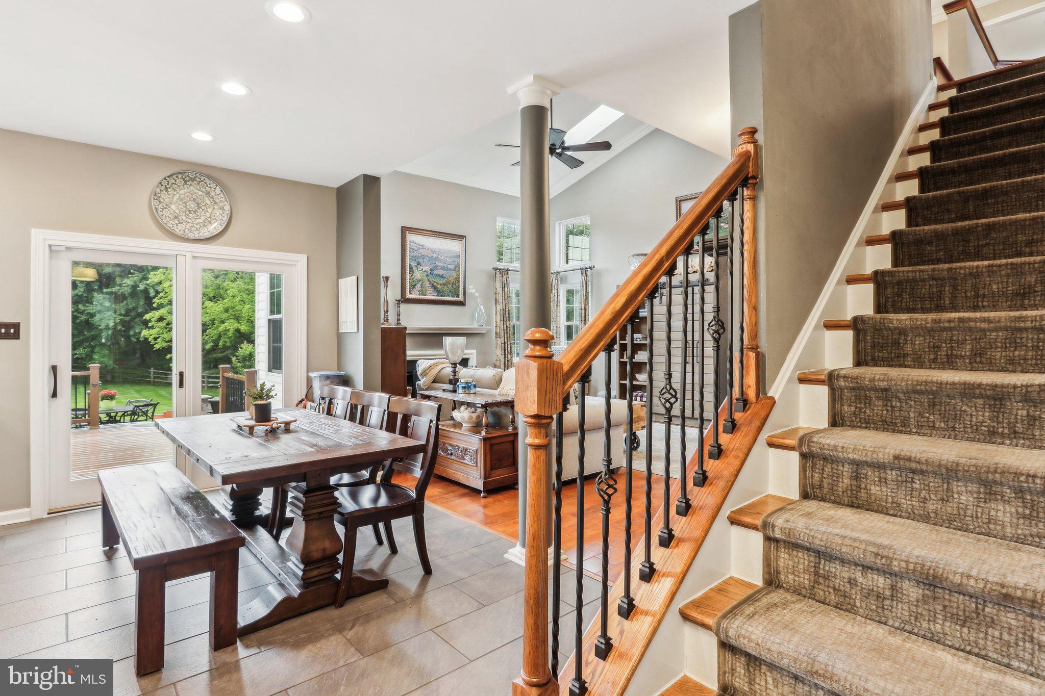 SPRING MILL - Residential