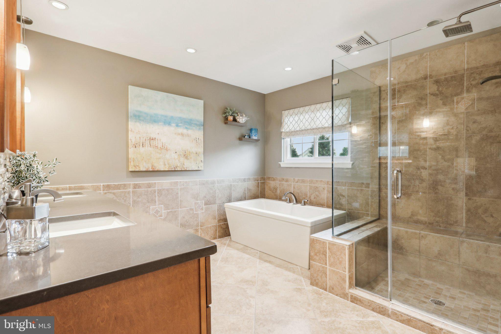 SPRING MILL - Residential