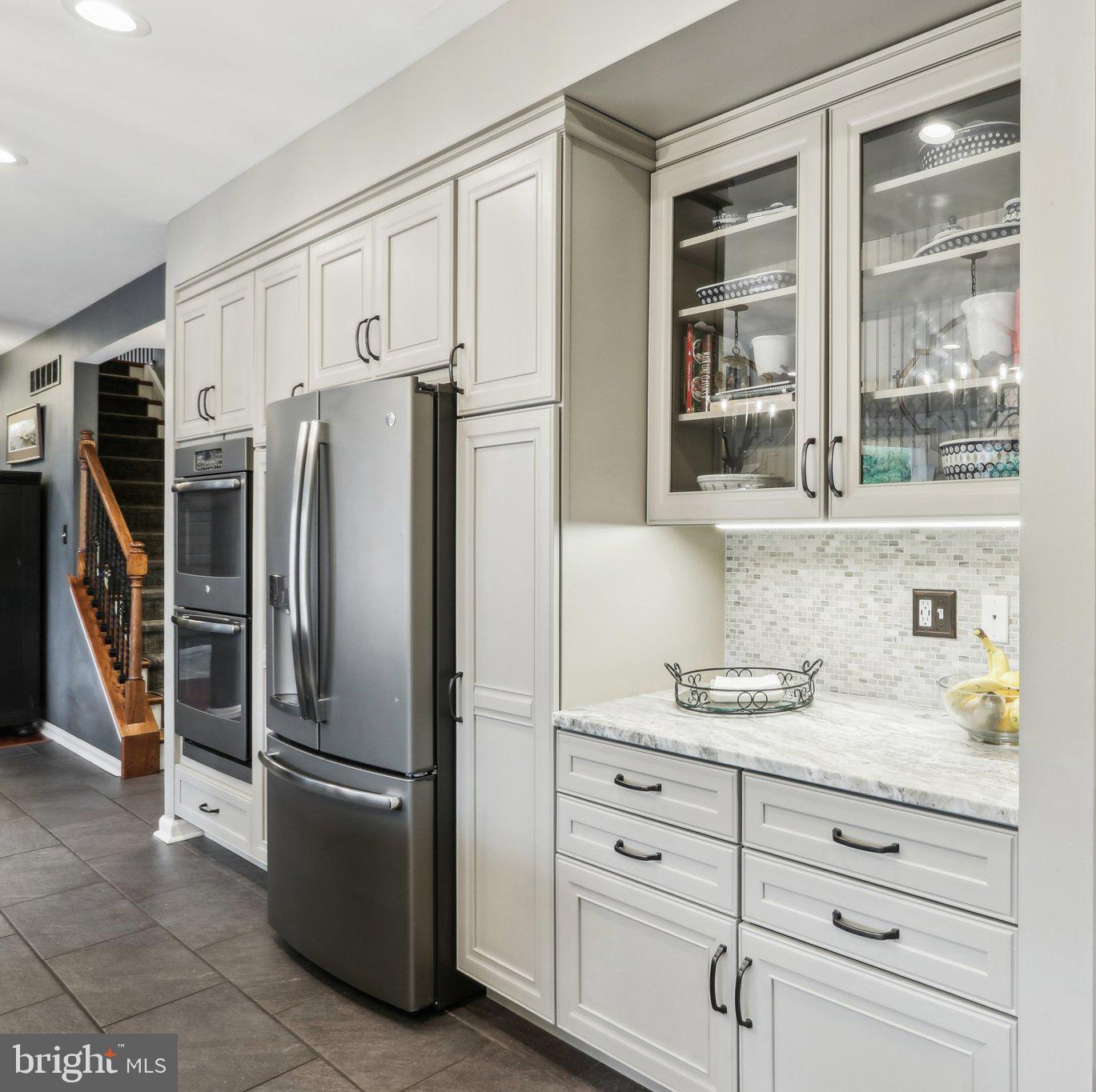 SPRING MILL - Residential