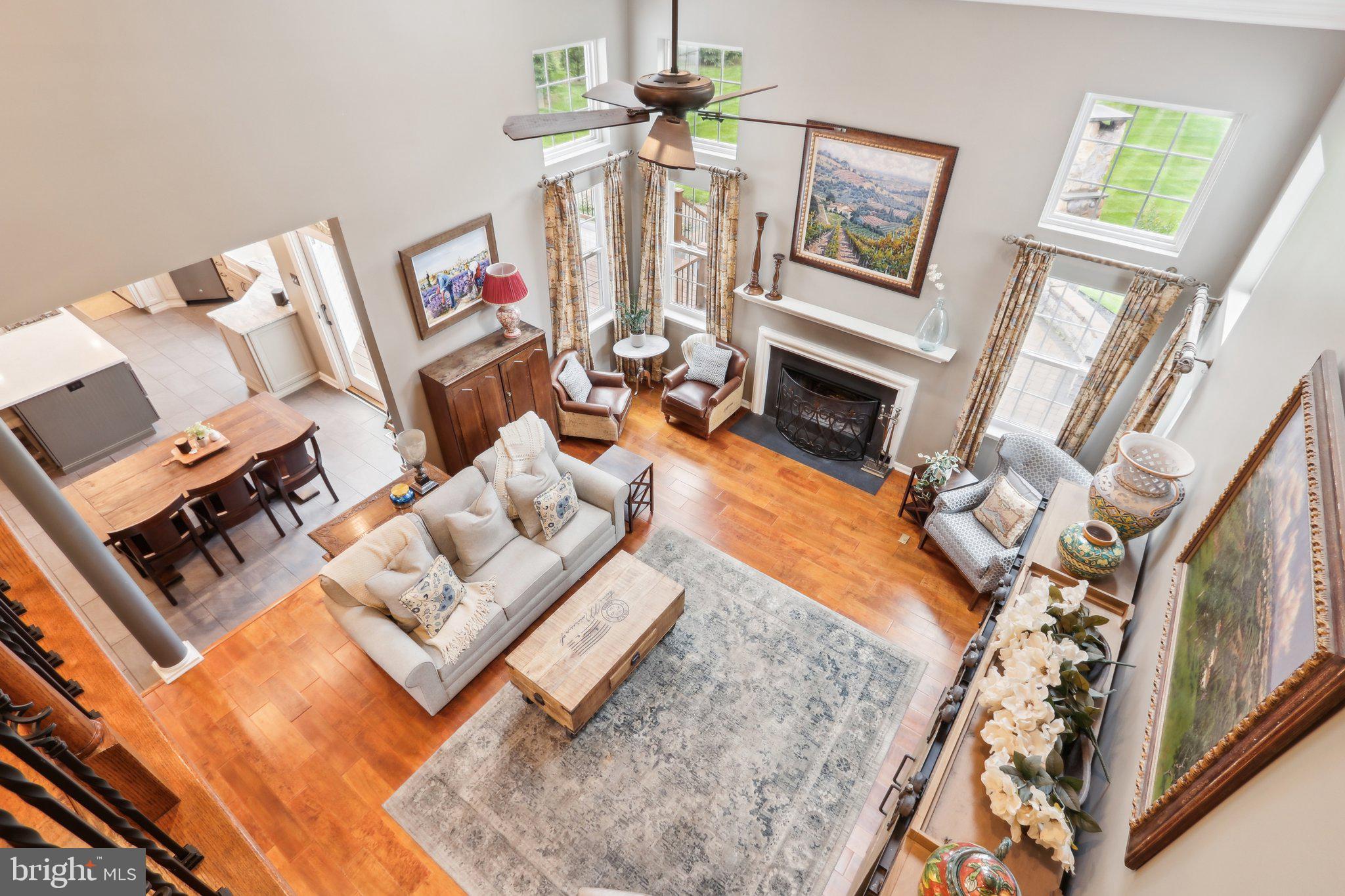 SPRING MILL - Residential