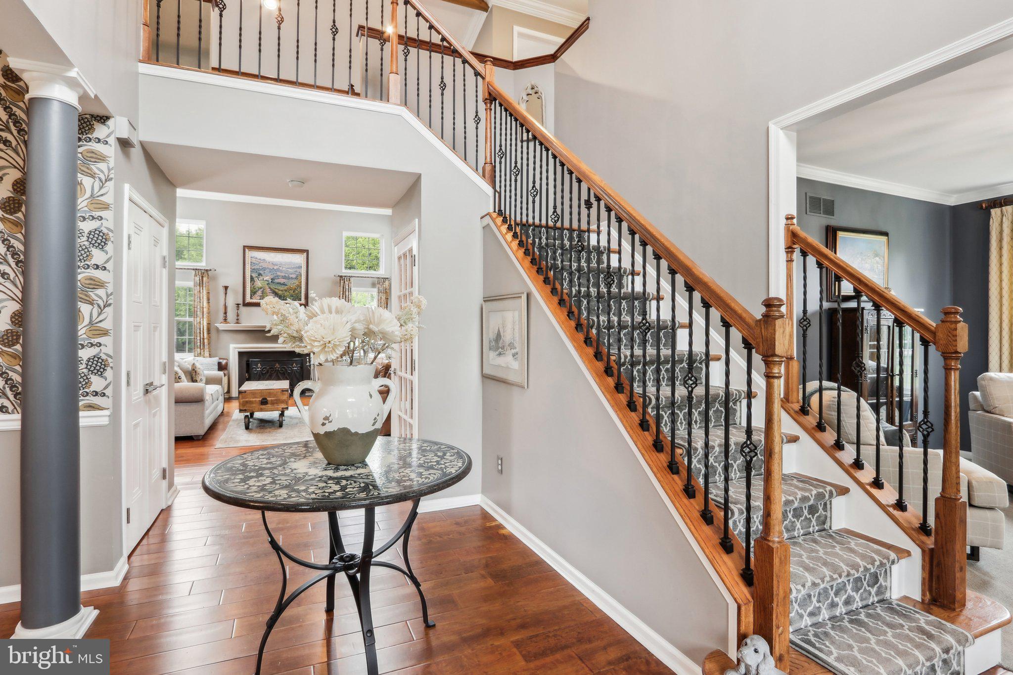 SPRING MILL - Residential