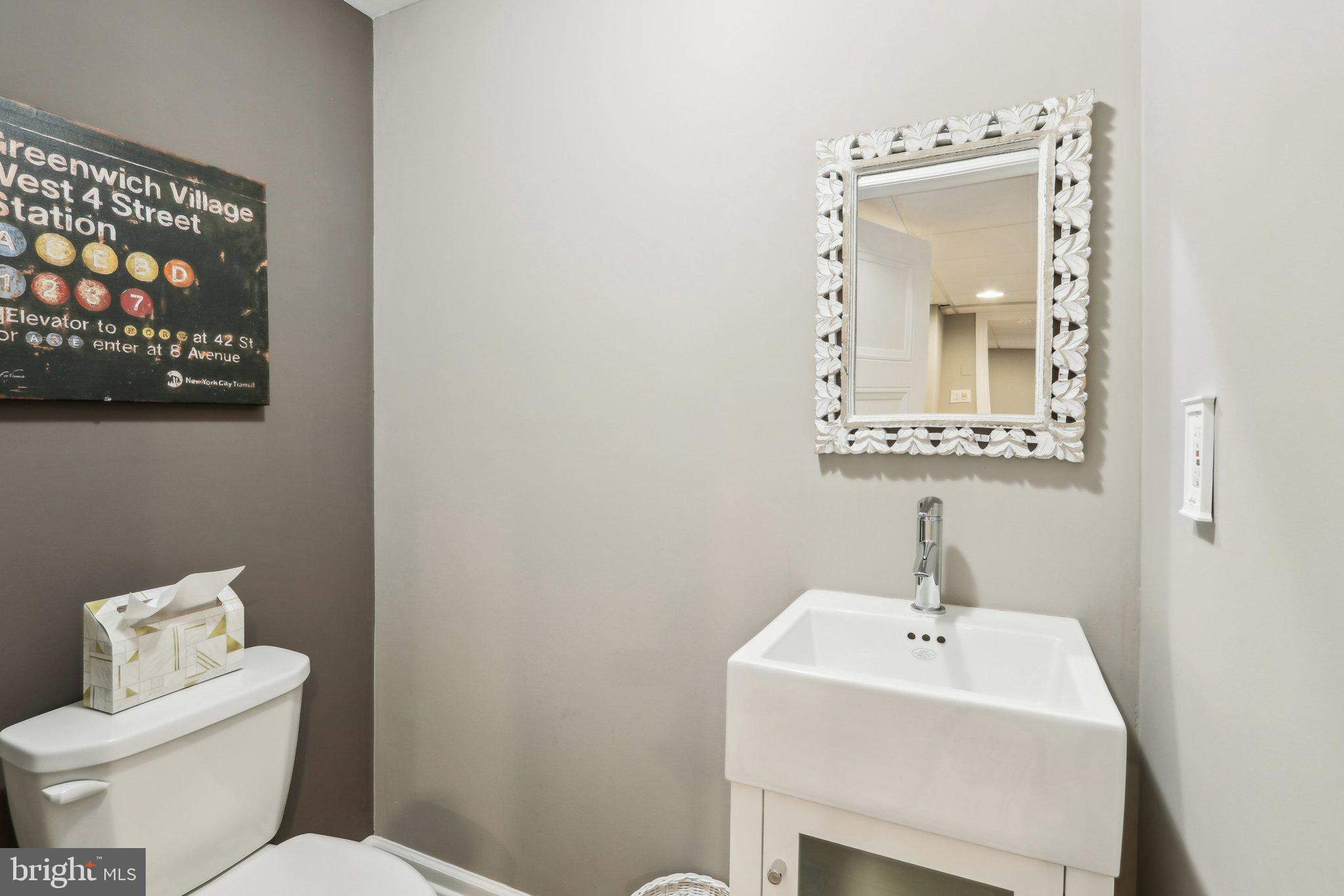 SPRING MILL - Residential