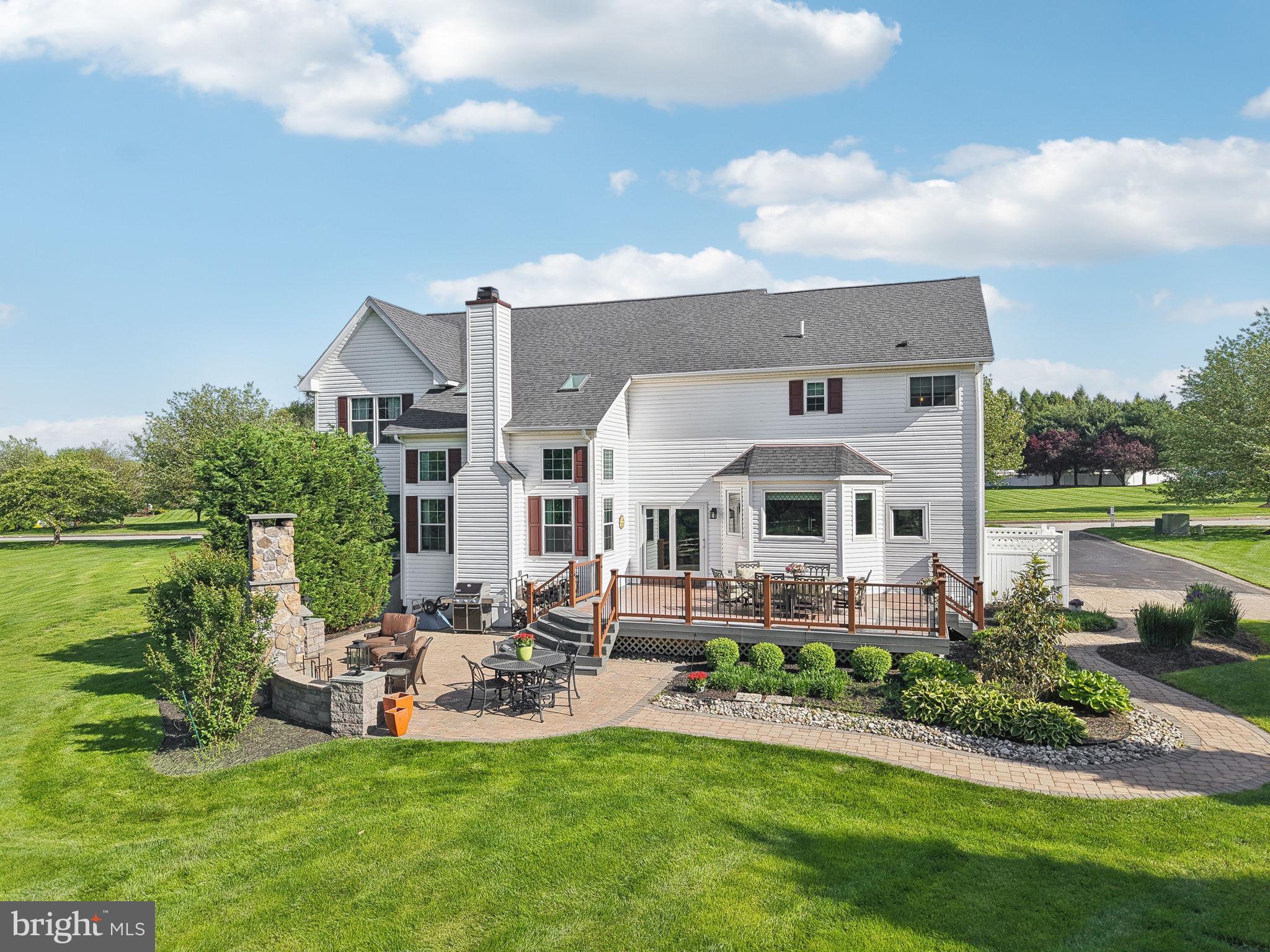 SPRING MILL - Residential