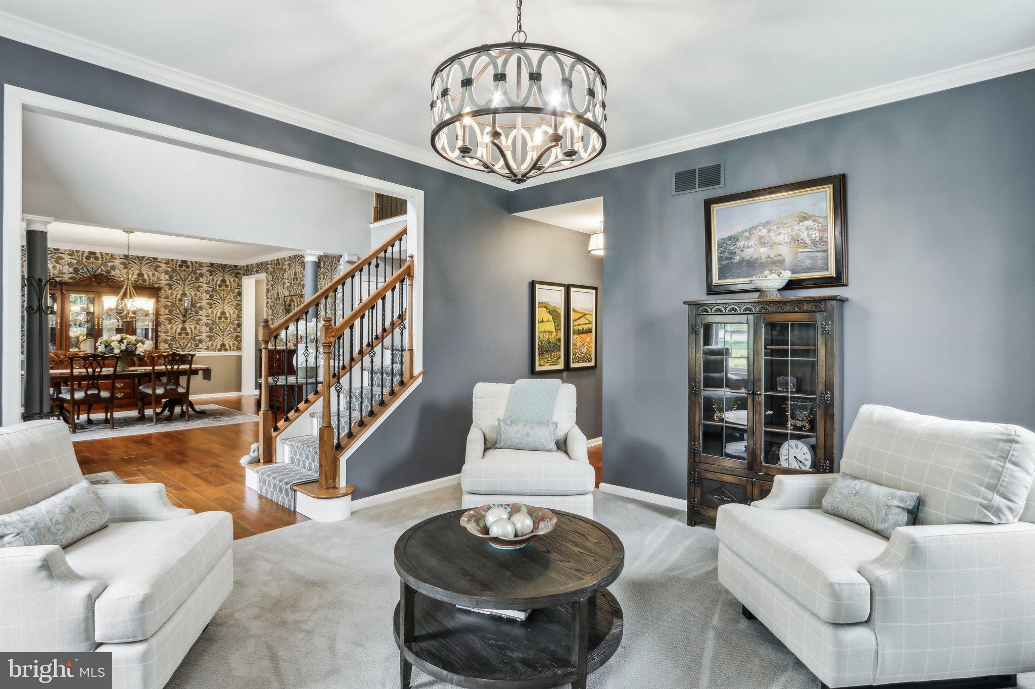 SPRING MILL - Residential