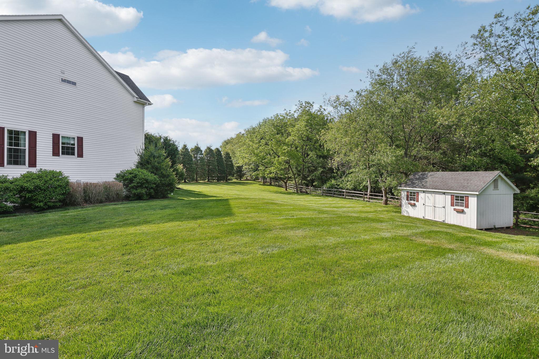 SPRING MILL - Residential