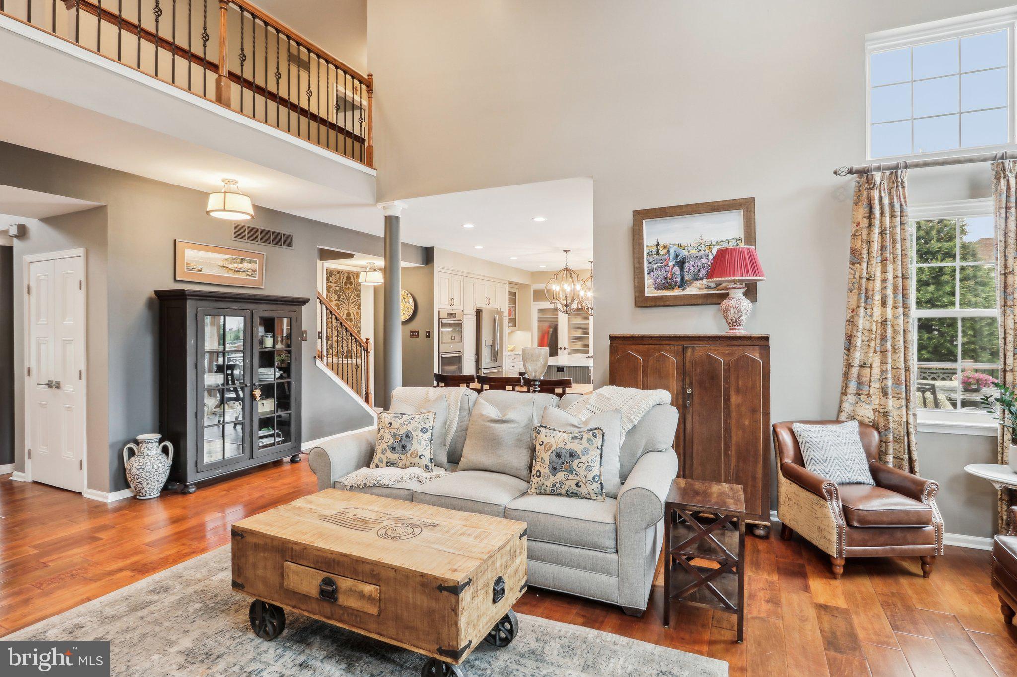 SPRING MILL - Residential