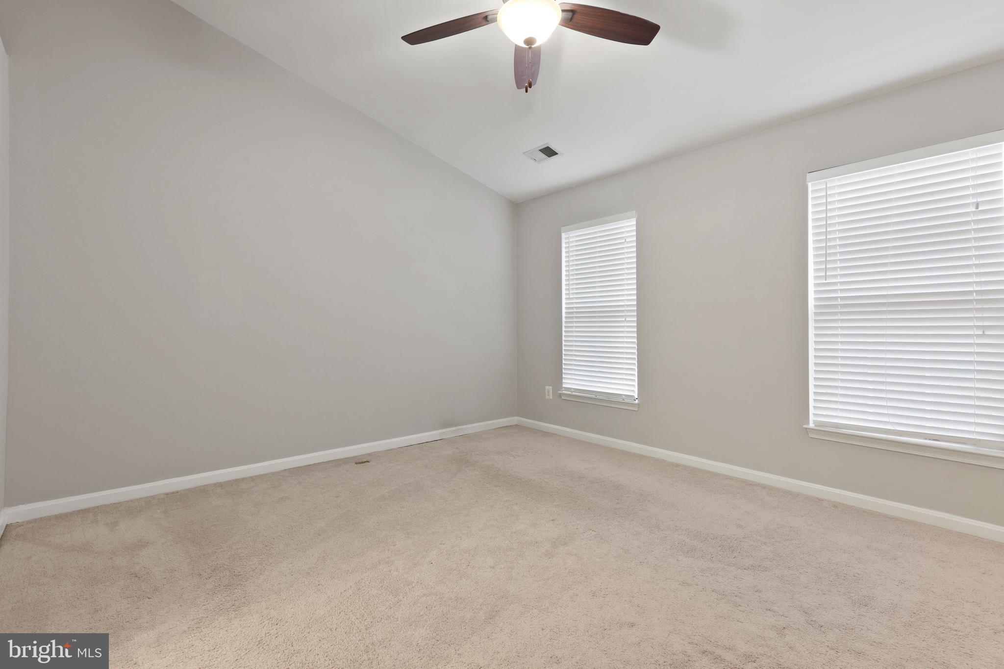 WOODLAND PARK - Residential Lease