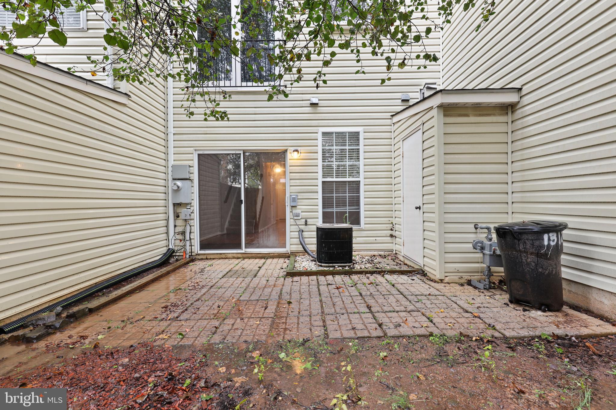 WOODLAND PARK - Residential Lease