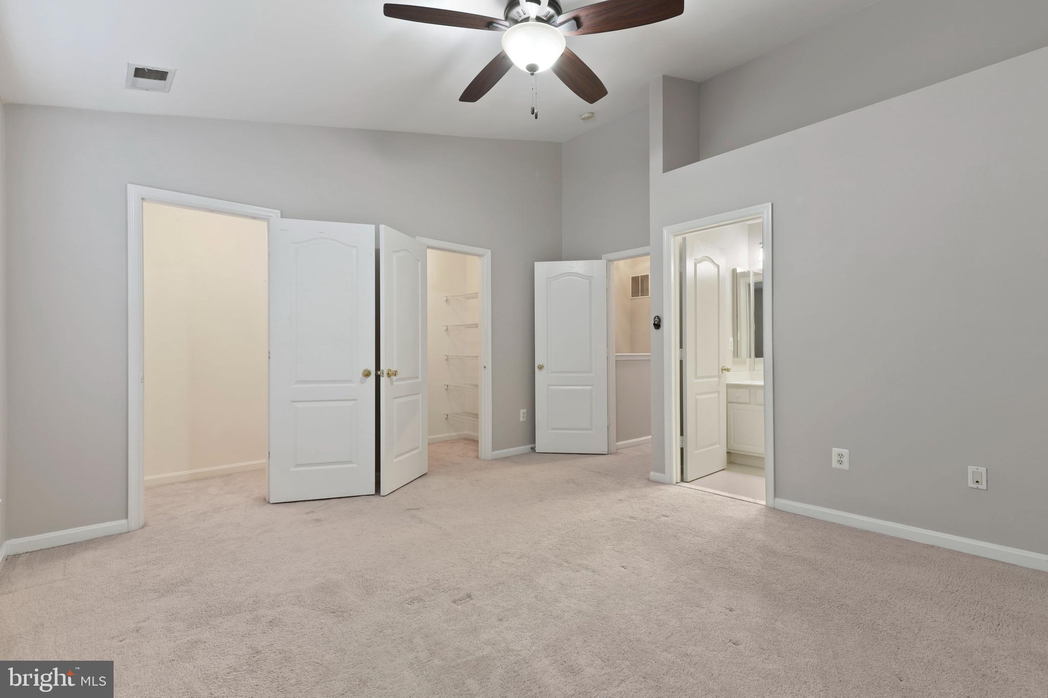 WOODLAND PARK - Residential Lease