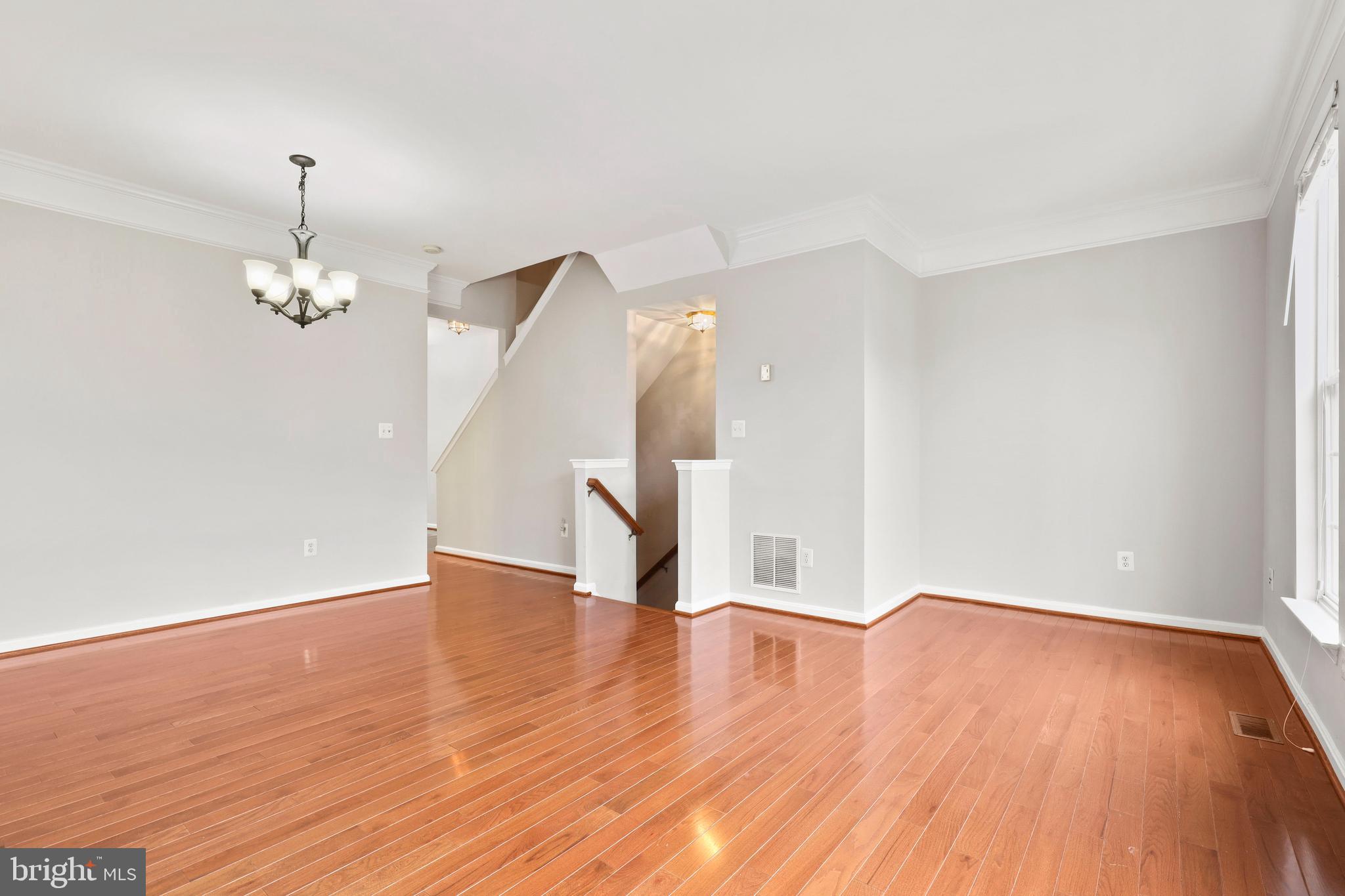 WOODLAND PARK - Residential Lease