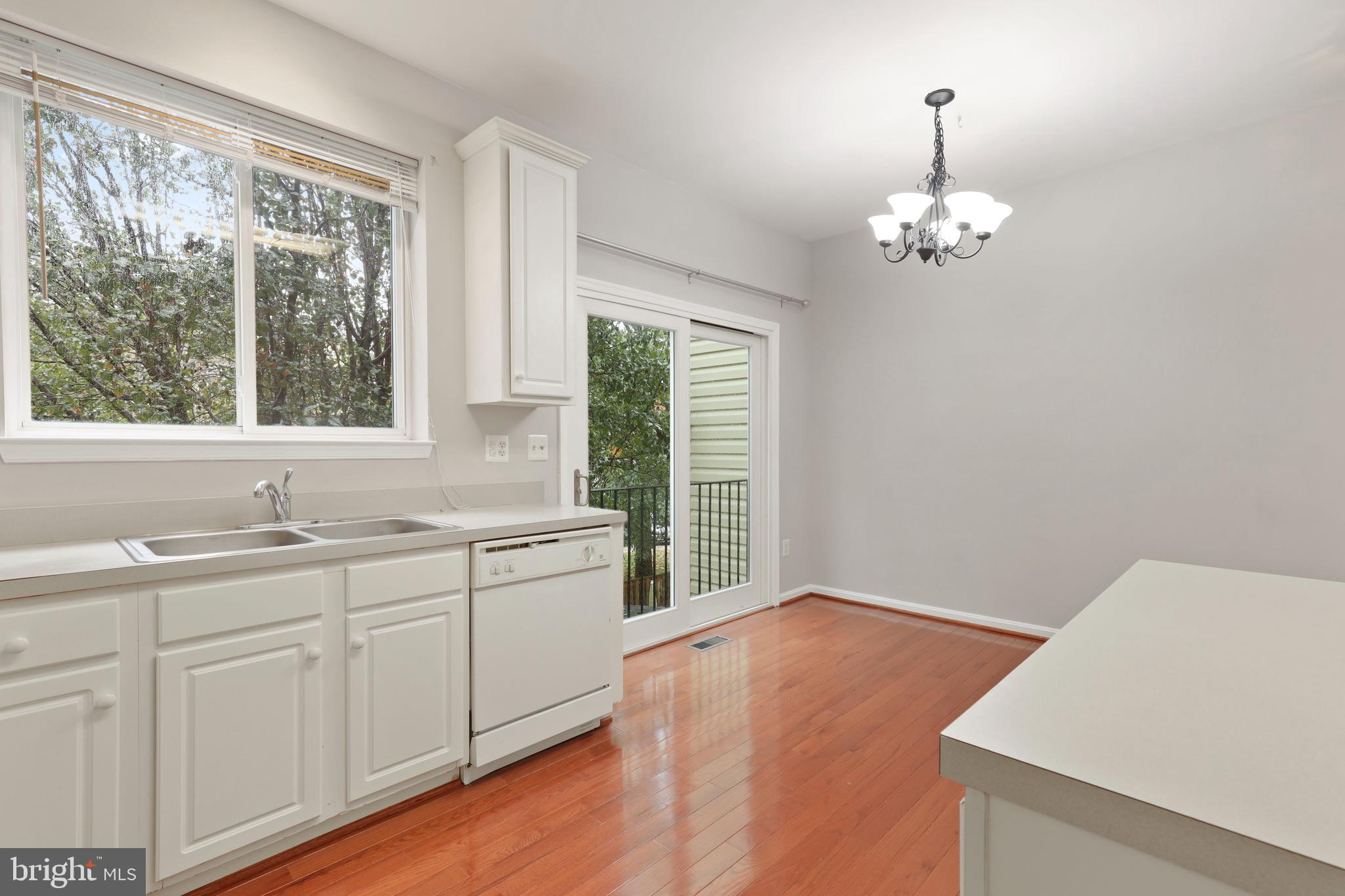 WOODLAND PARK - Residential Lease