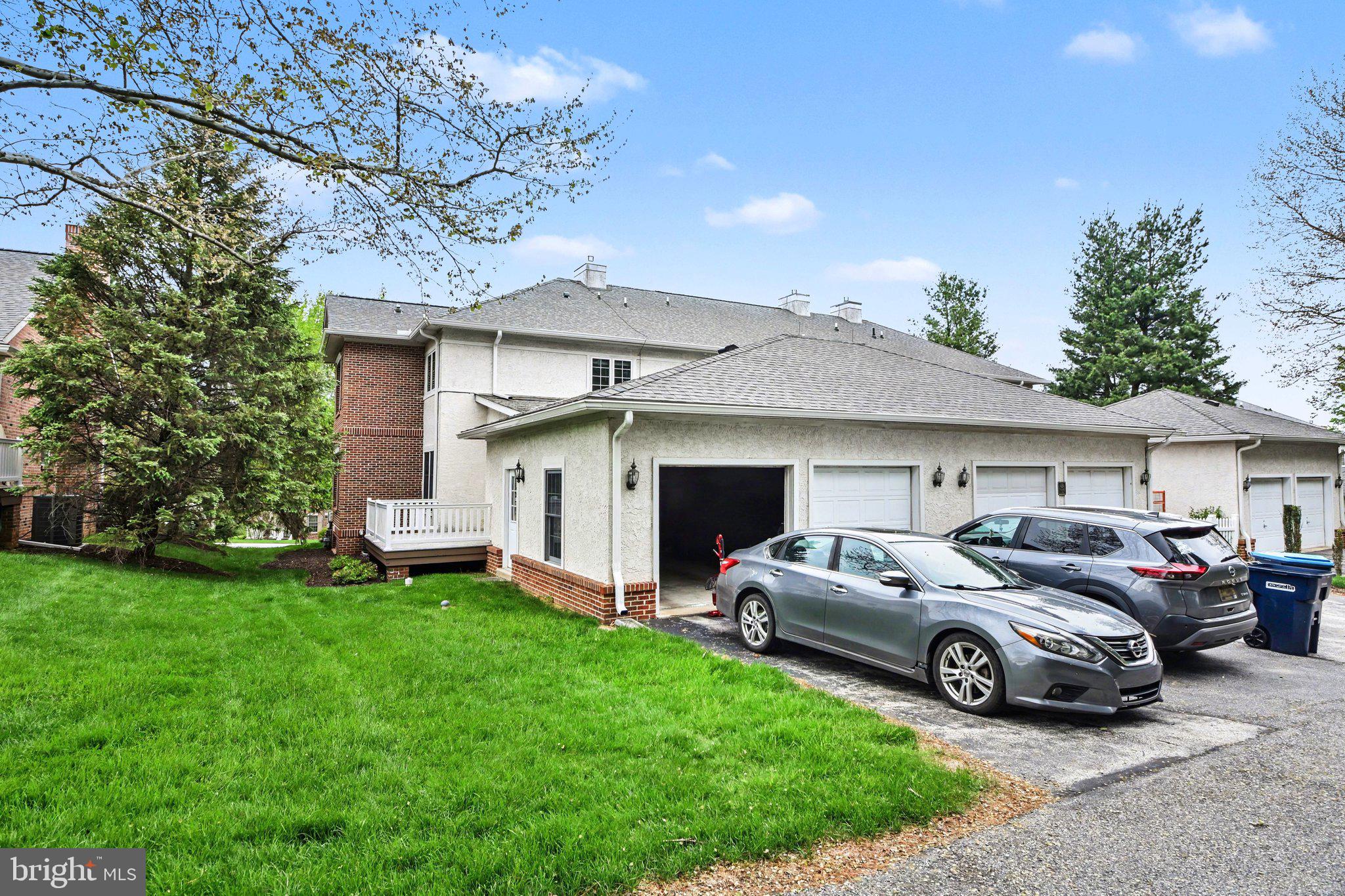 EAGLEVIEW - Residential