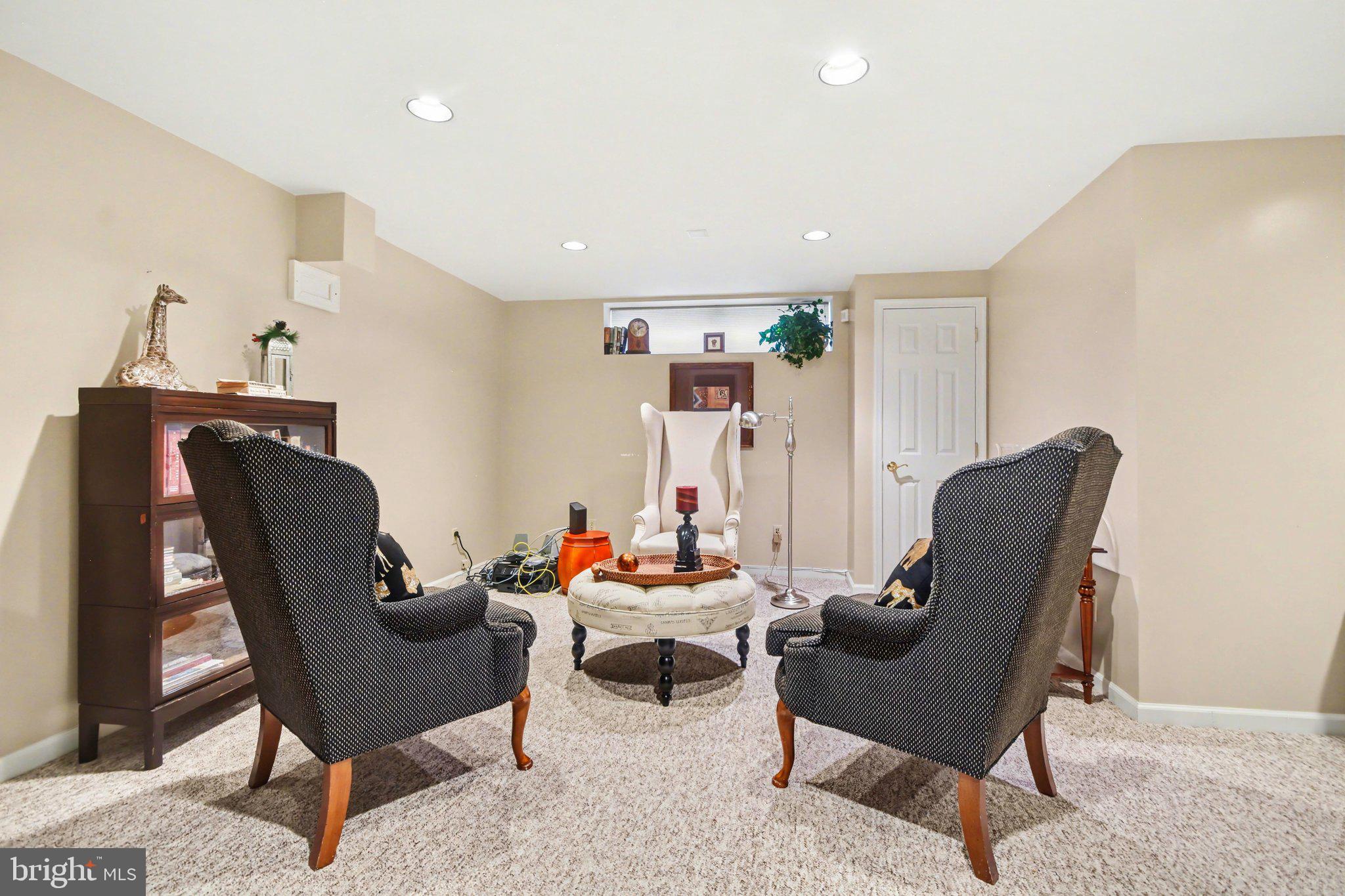 EAGLEVIEW - Residential