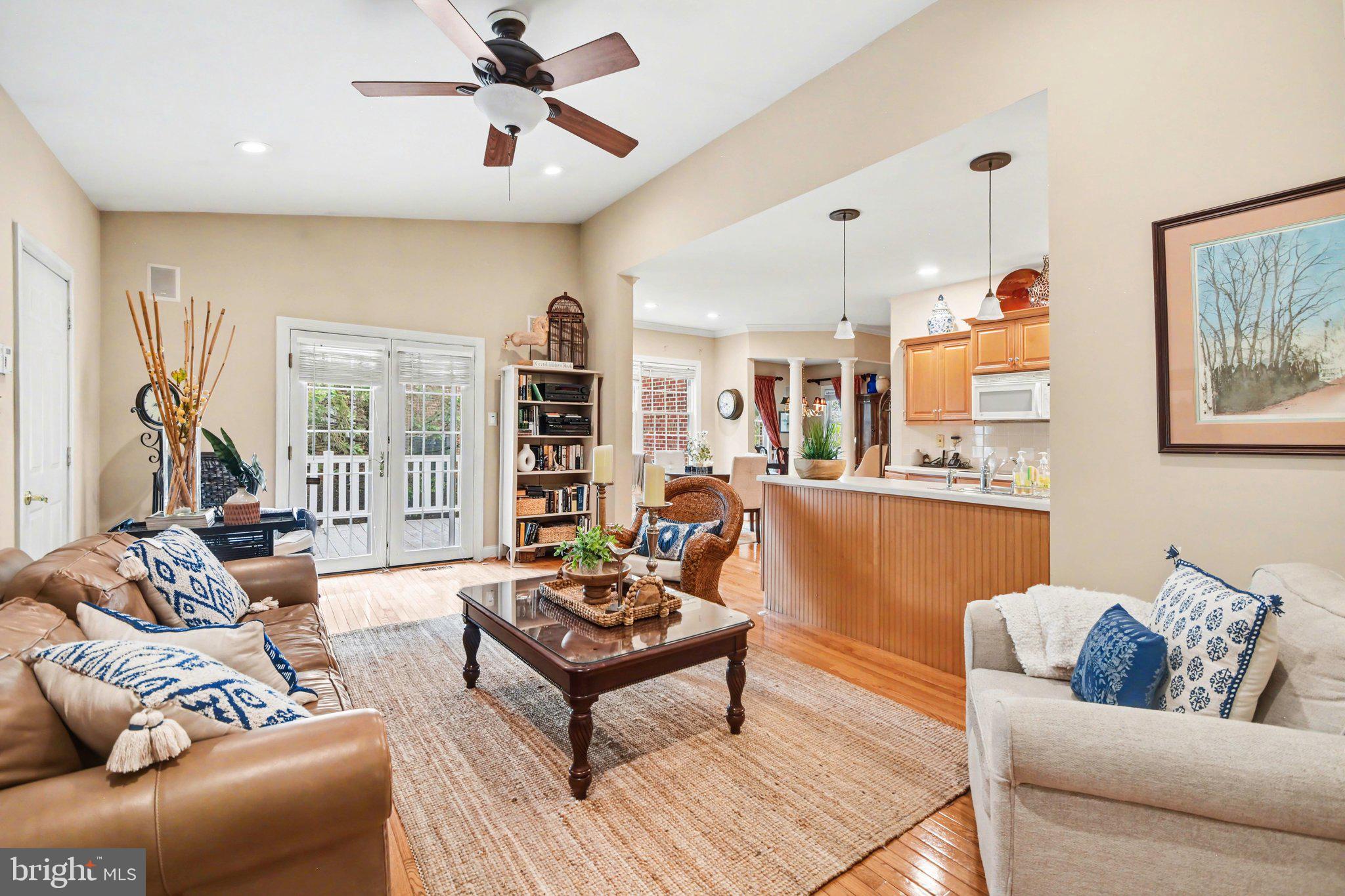 EAGLEVIEW - Residential