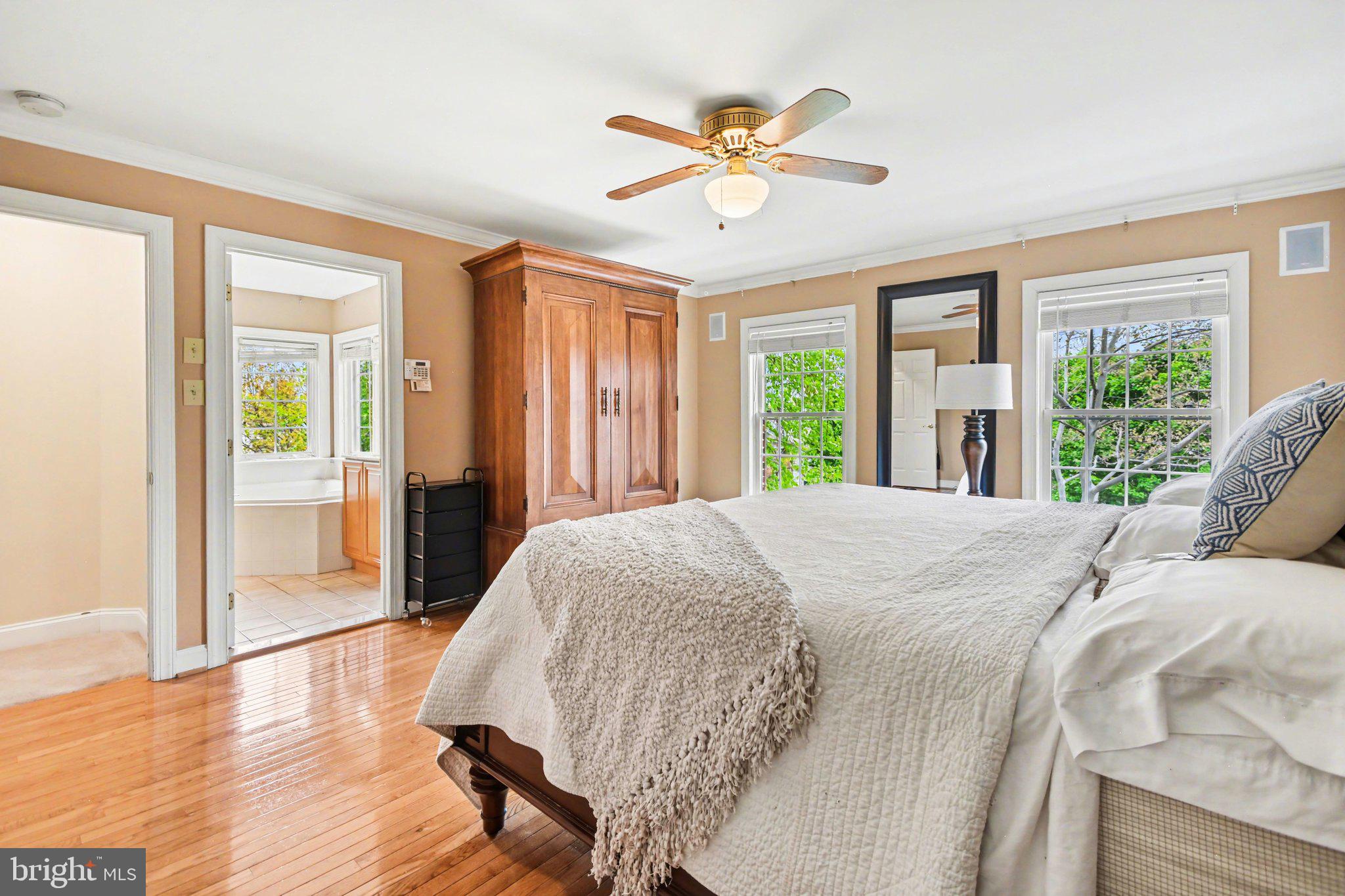 EAGLEVIEW - Residential