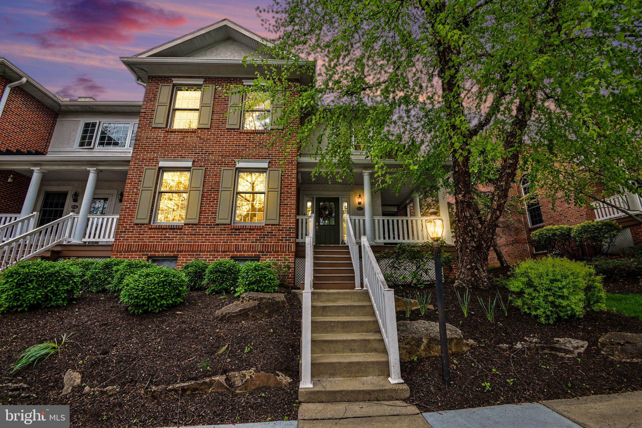 EAGLEVIEW - Residential