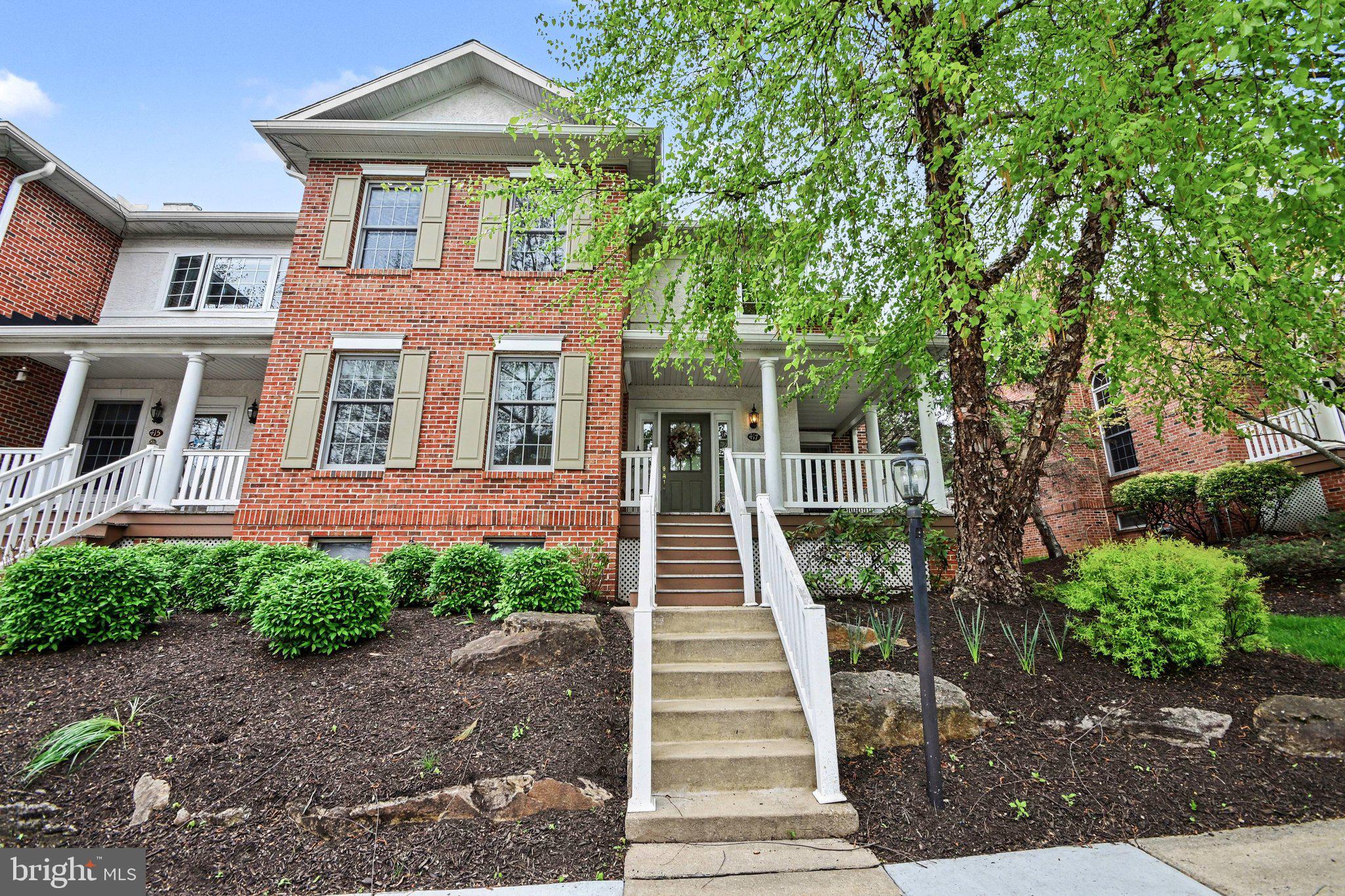 EAGLEVIEW - Residential