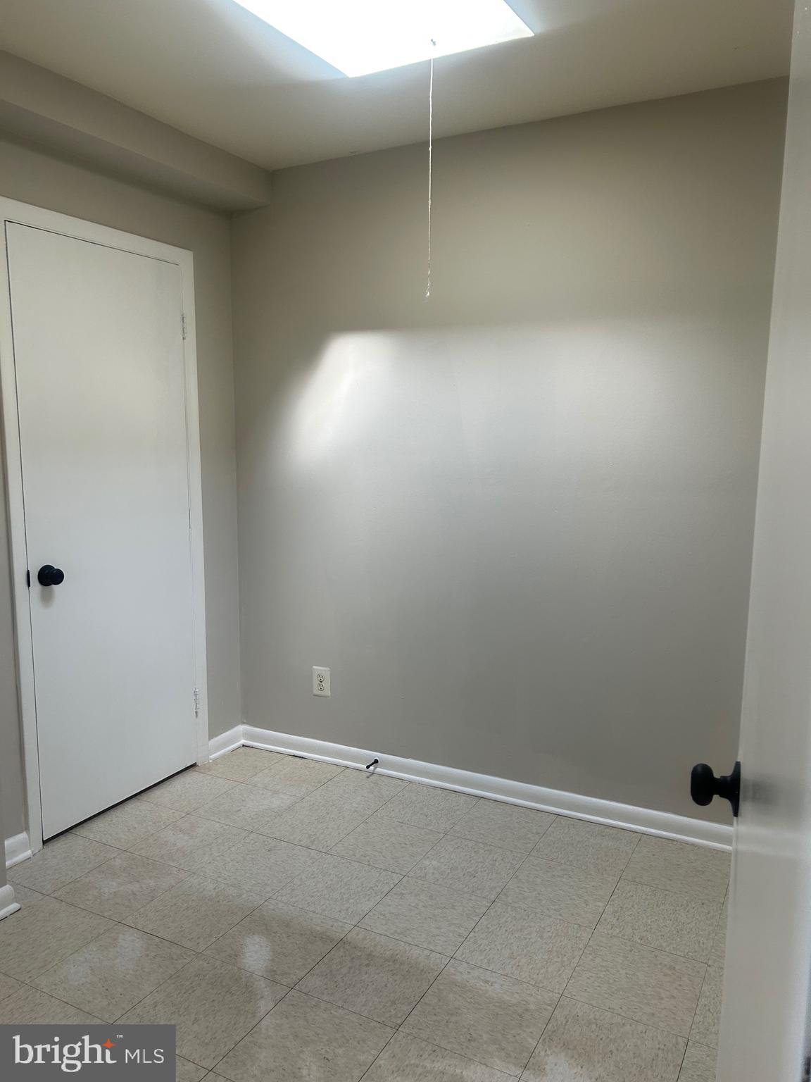 BRIDGEVIEW - GREENLAWN - Residential Lease