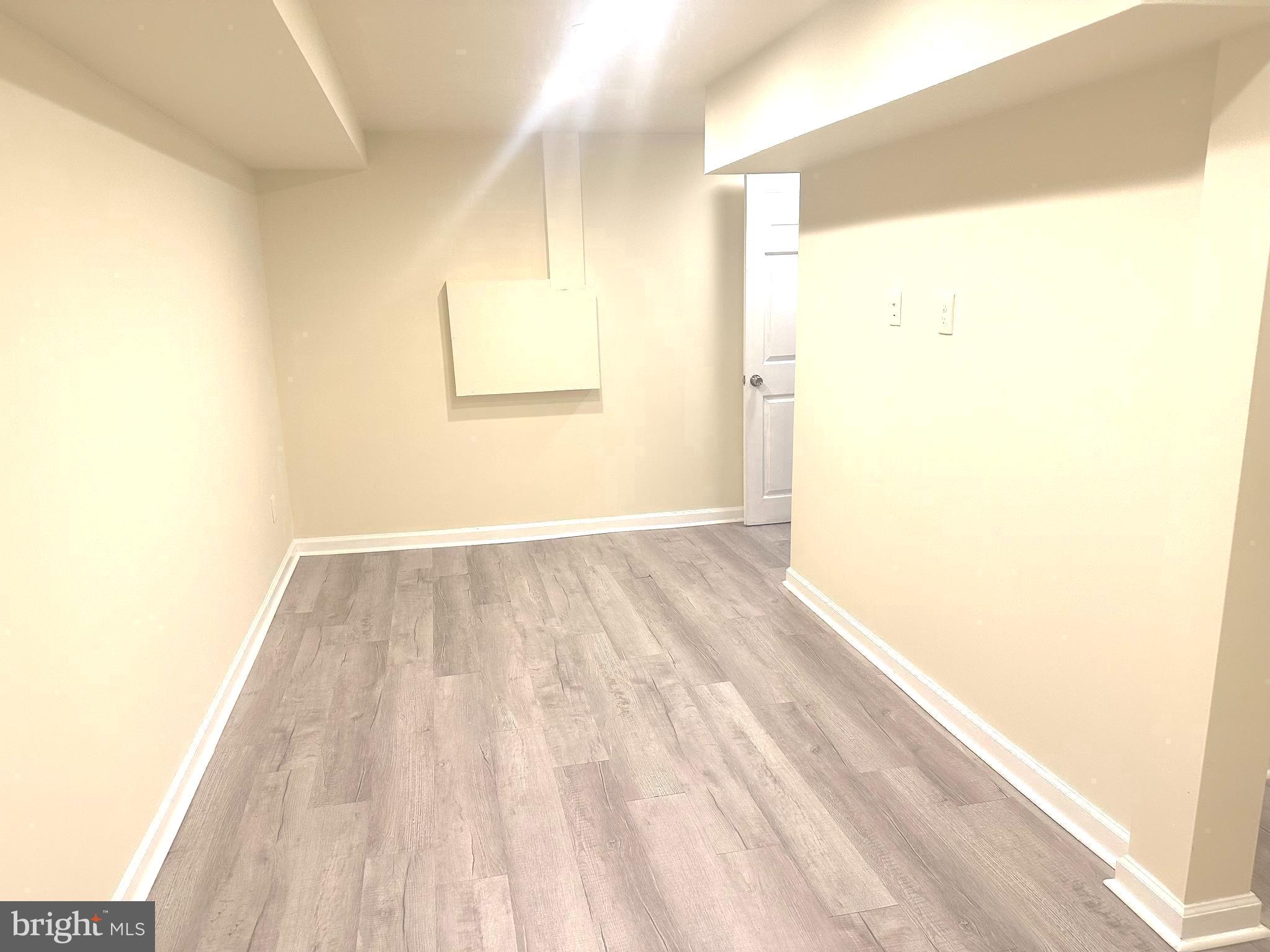 GLENSIDE - Residential