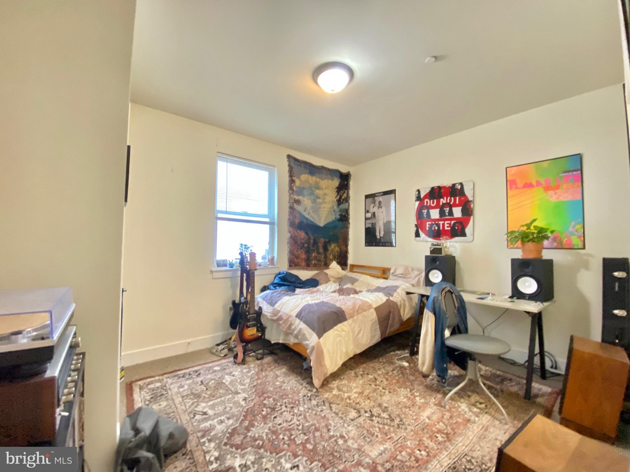 TEMPLE UNIVERSITY - Residential Lease