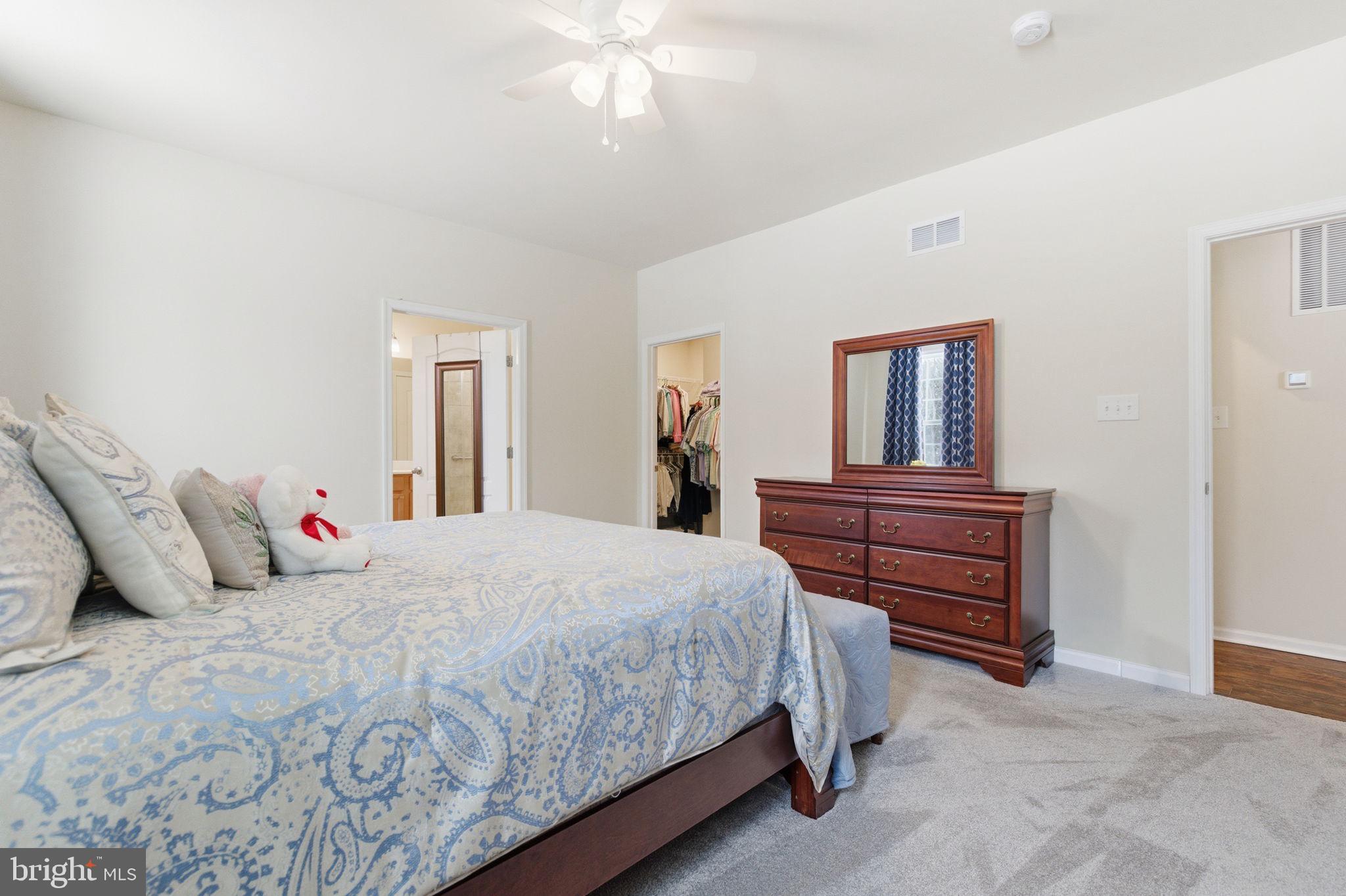 AMBERFIELD - Residential