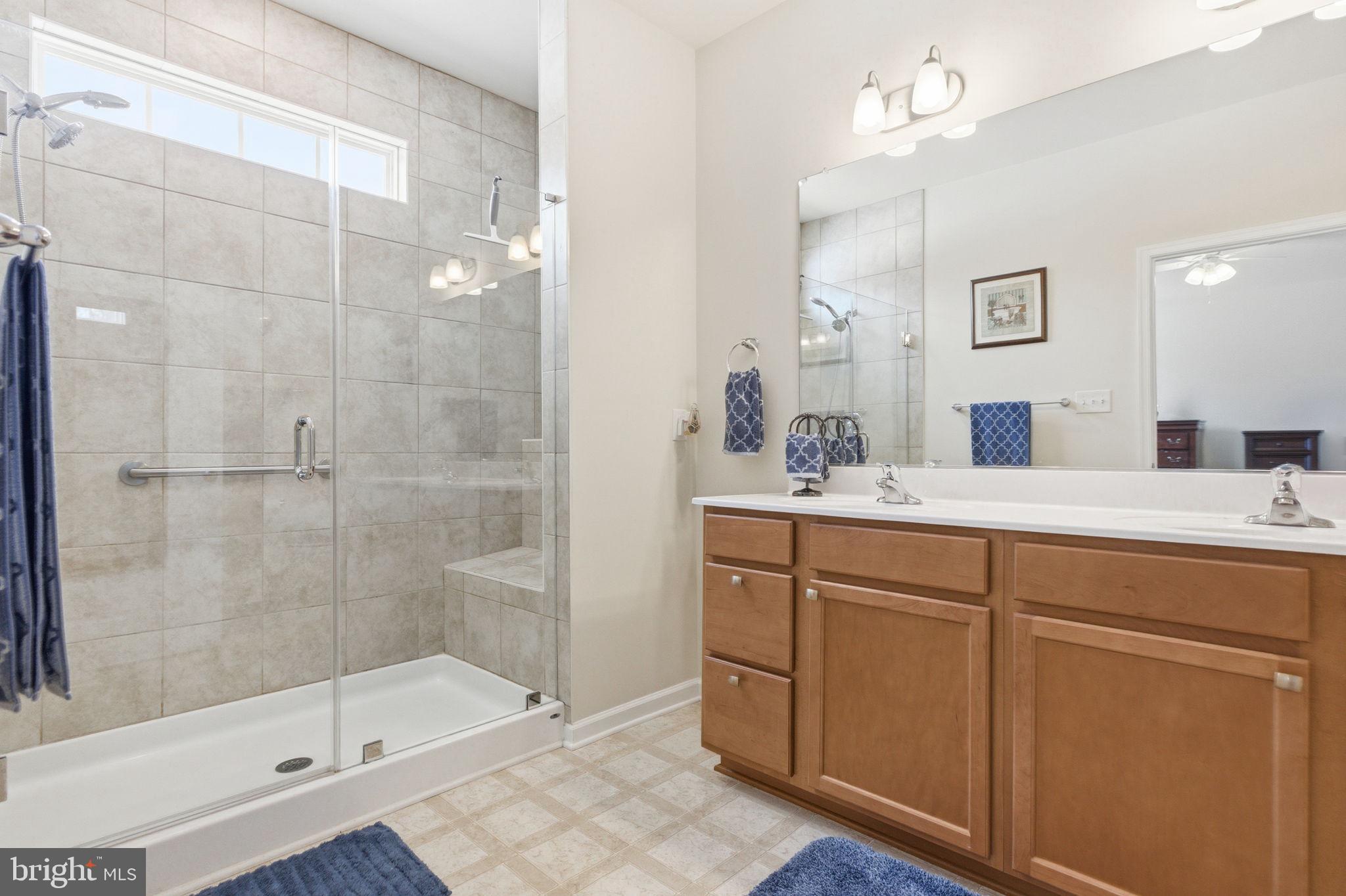 AMBERFIELD - Residential