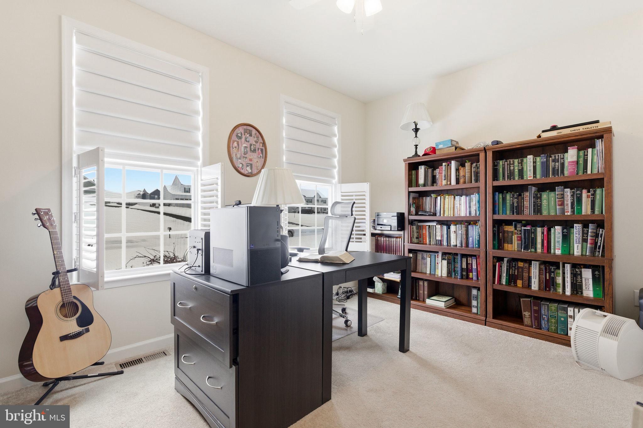 AMBERFIELD - Residential