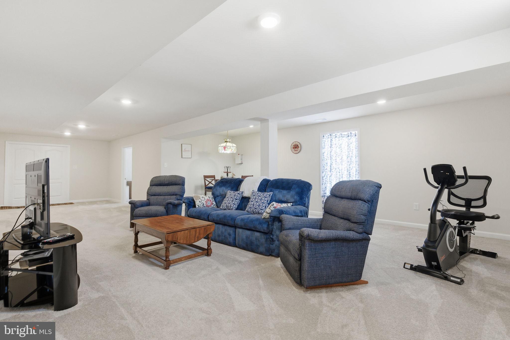 AMBERFIELD - Residential