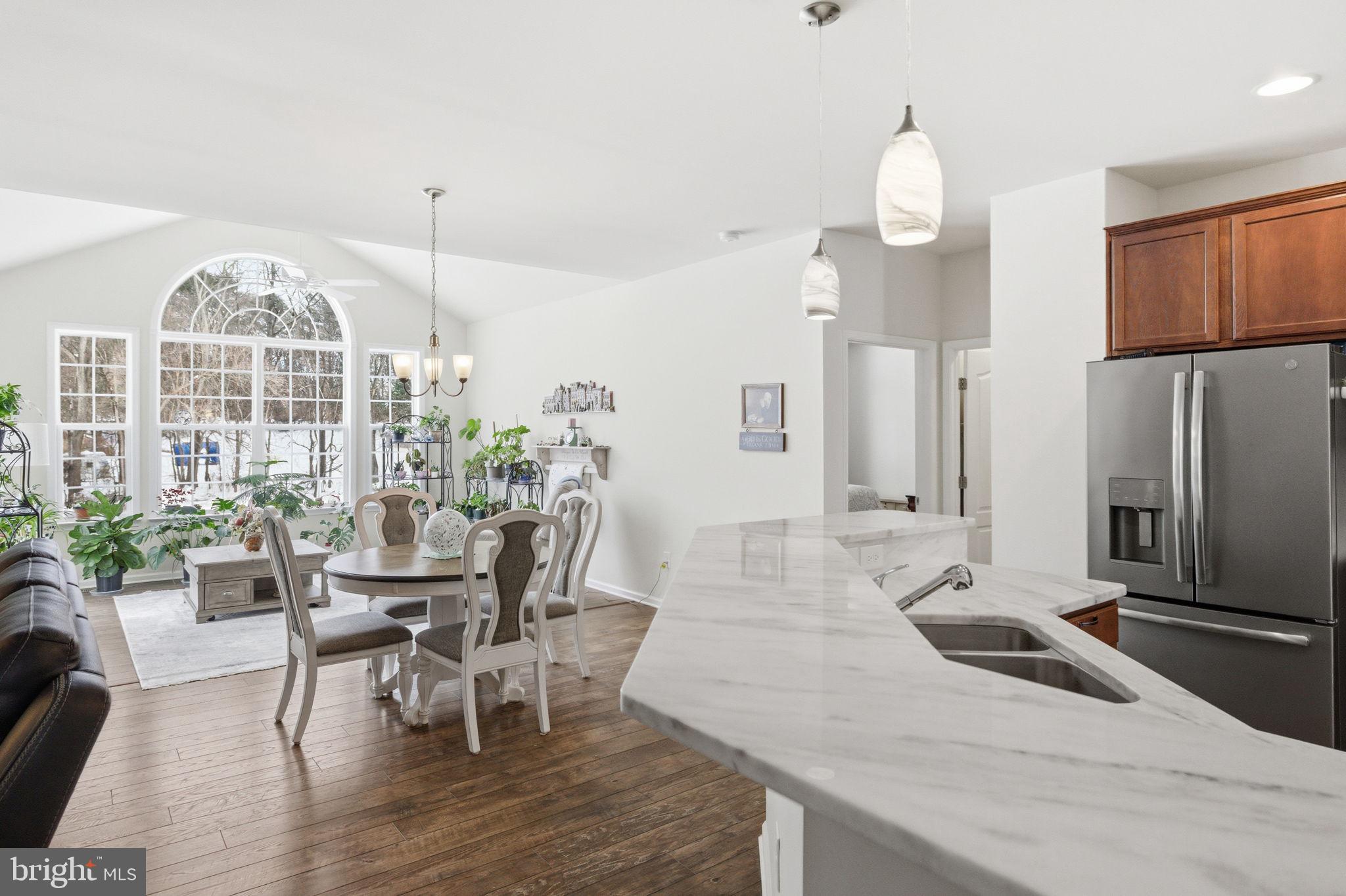 AMBERFIELD - Residential