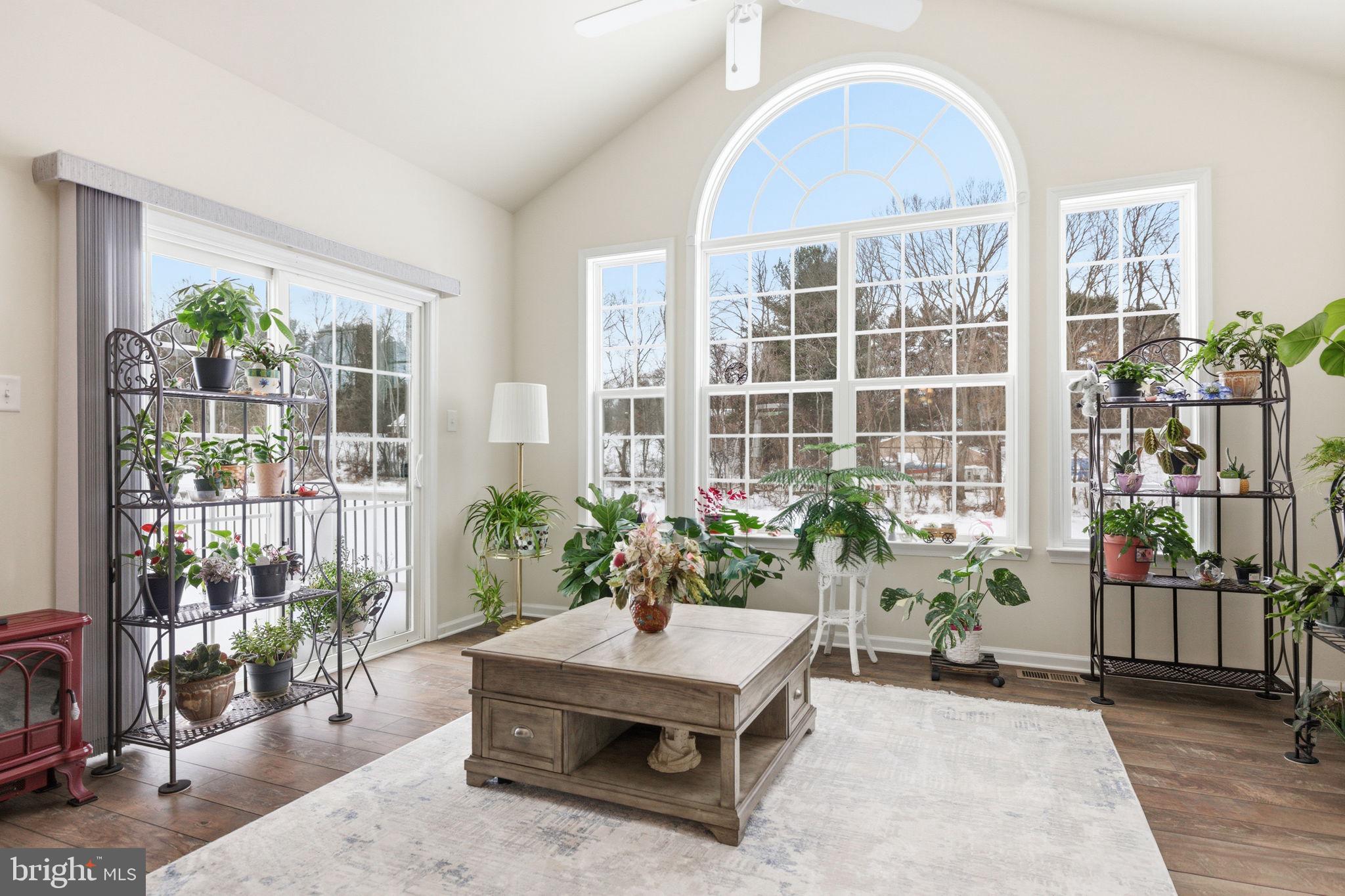 AMBERFIELD - Residential