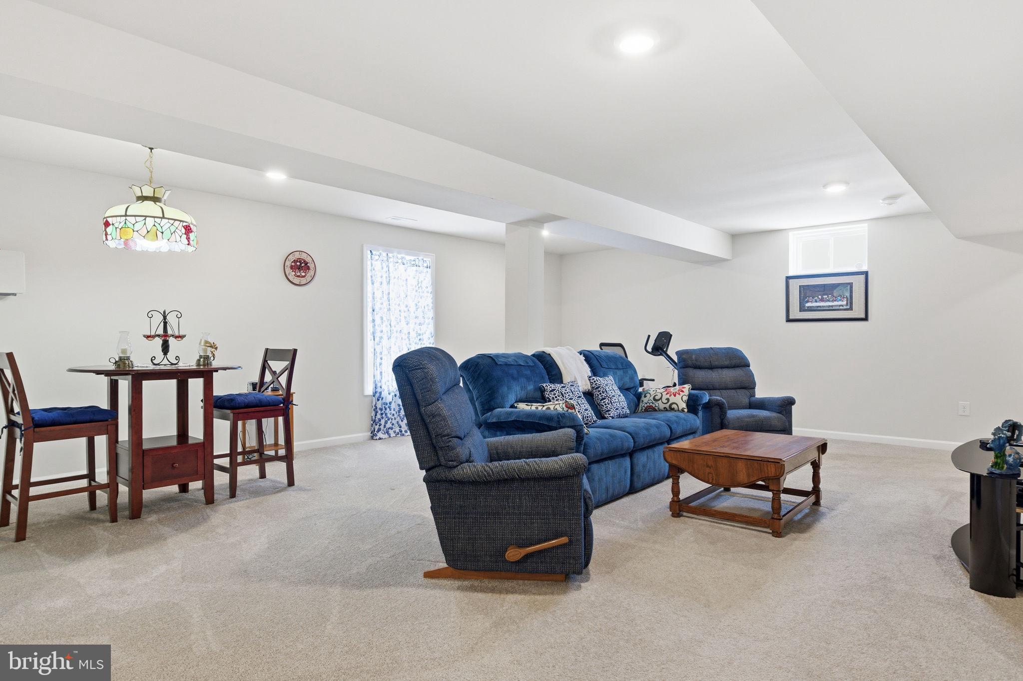 AMBERFIELD - Residential