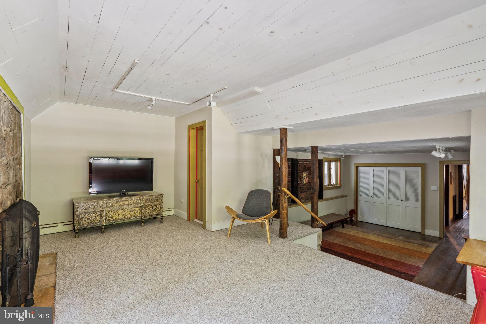 RAMPART RIDGE - Residential